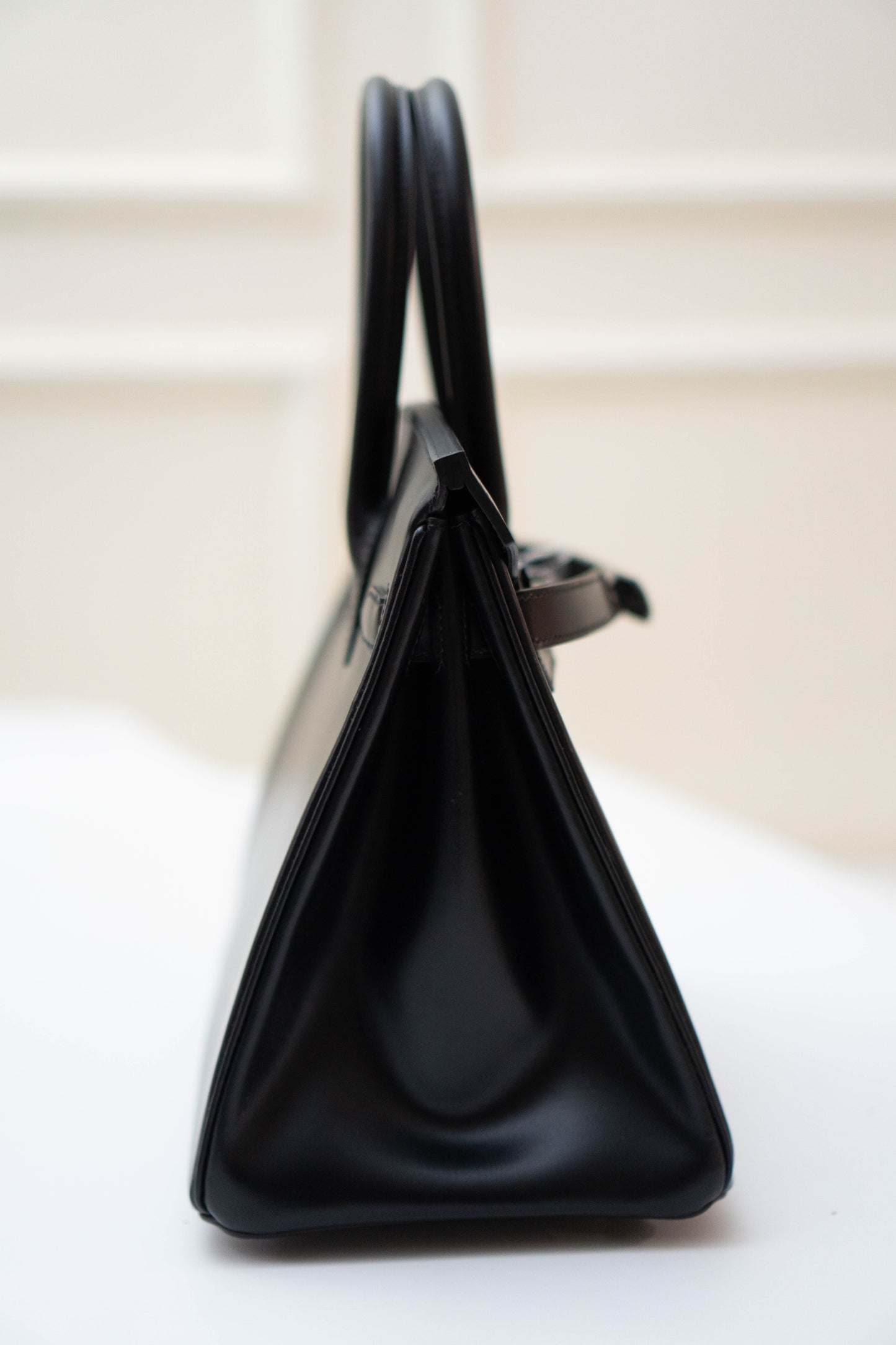 BK 30 So Black in Box Calf leather