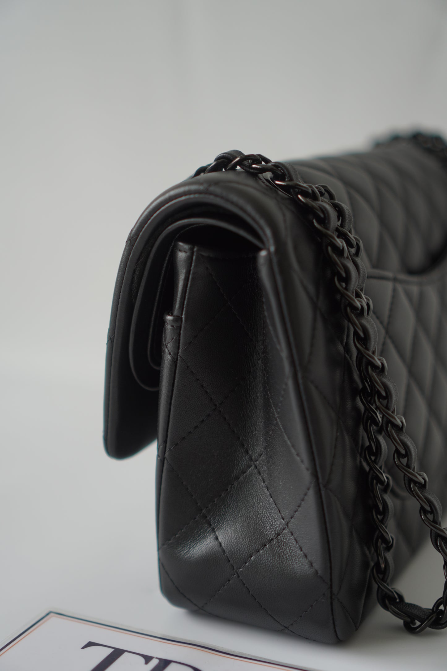 Classic Flap Medium So Black – Black Lambskin with Black Hardware