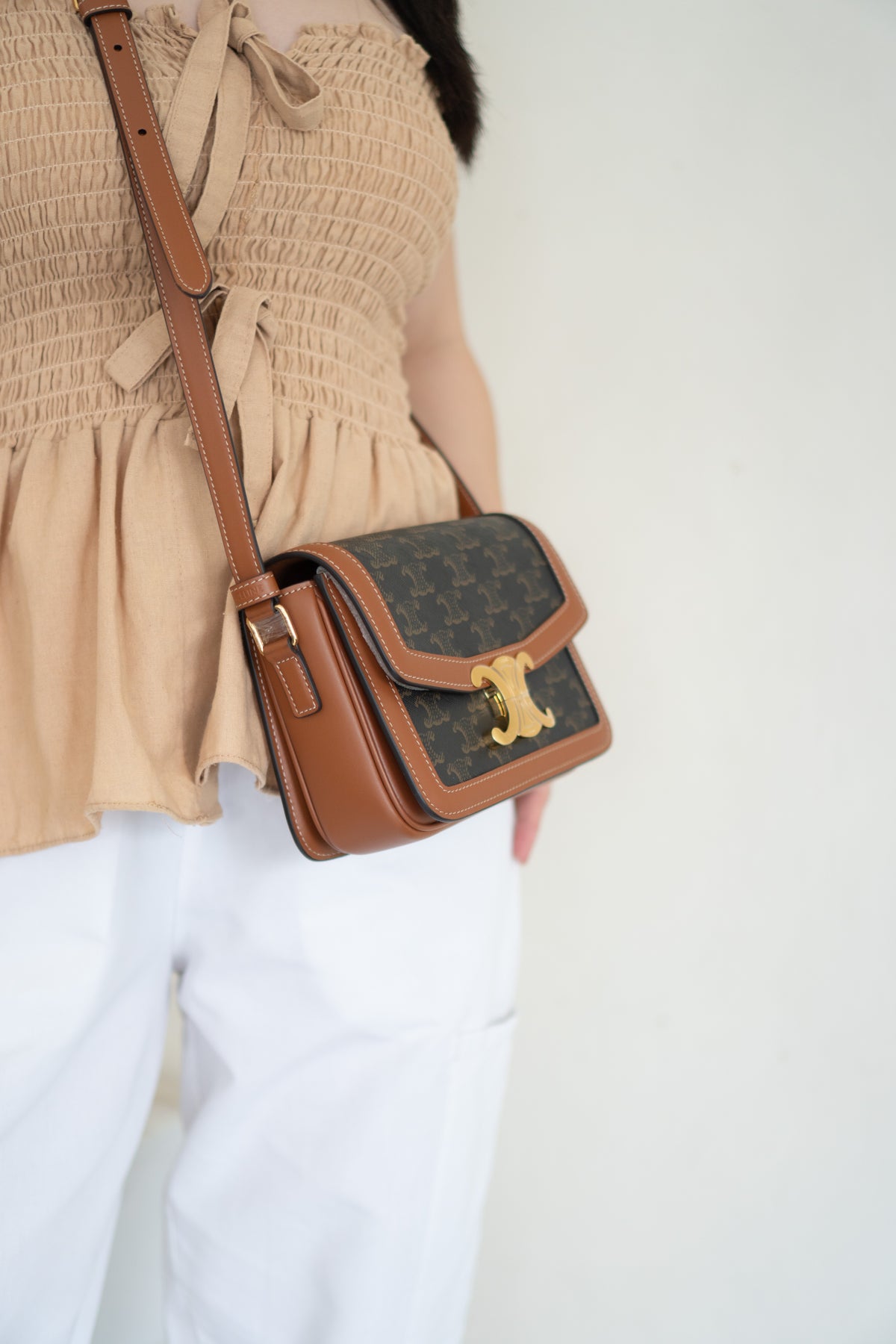 Triomphe Teen Bag – Triomphe Monogram Canvas & Leather