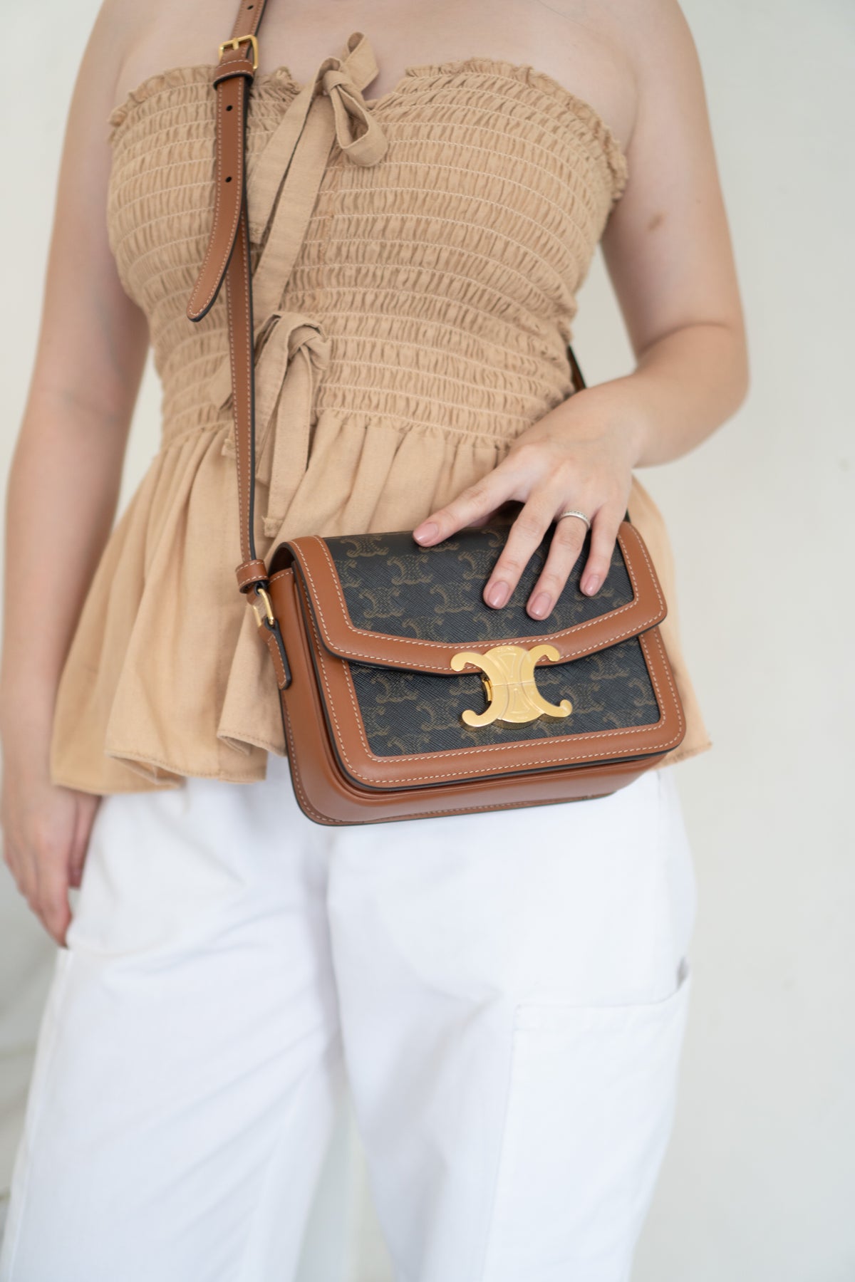Triomphe Teen Bag – Triomphe Monogram Canvas & Leather