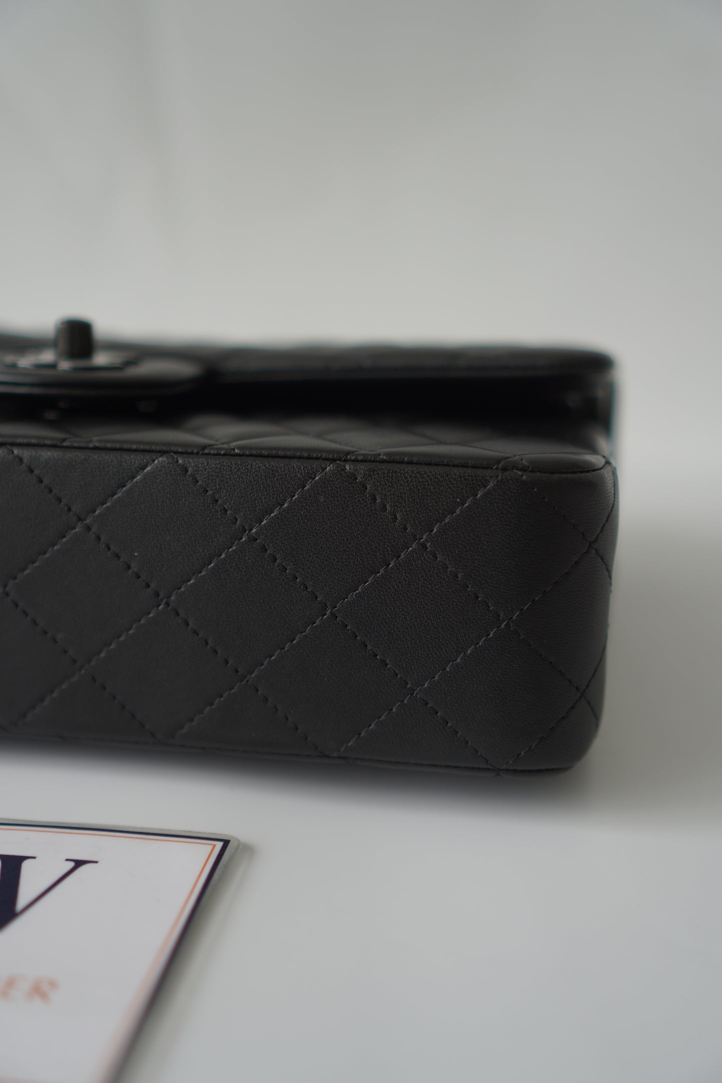 Classic Flap Medium So Black – Black Lambskin with Black Hardware