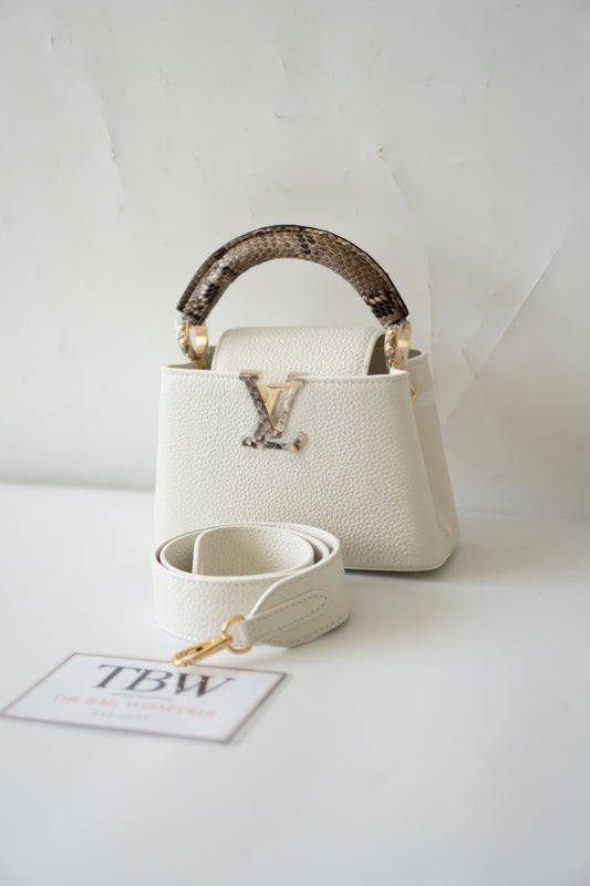 Capucines Mini – White Taurillon with Snakeskin Handle