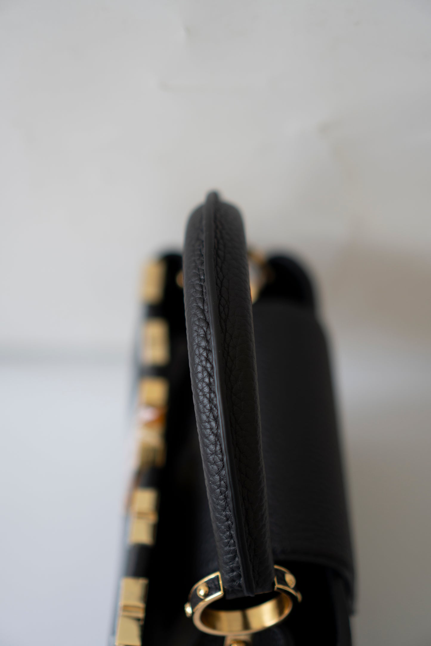 Capucines BB Flower Crown – Black Taurillon Leather