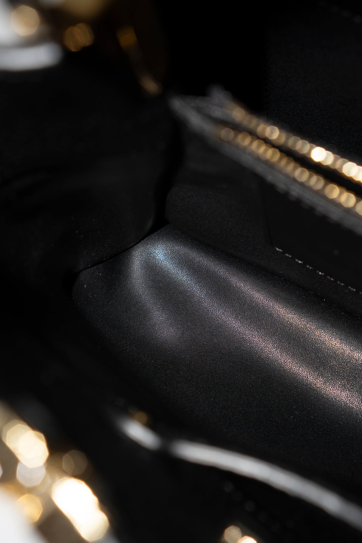 Capucines BB Flower Crown – Black Taurillon Leather
