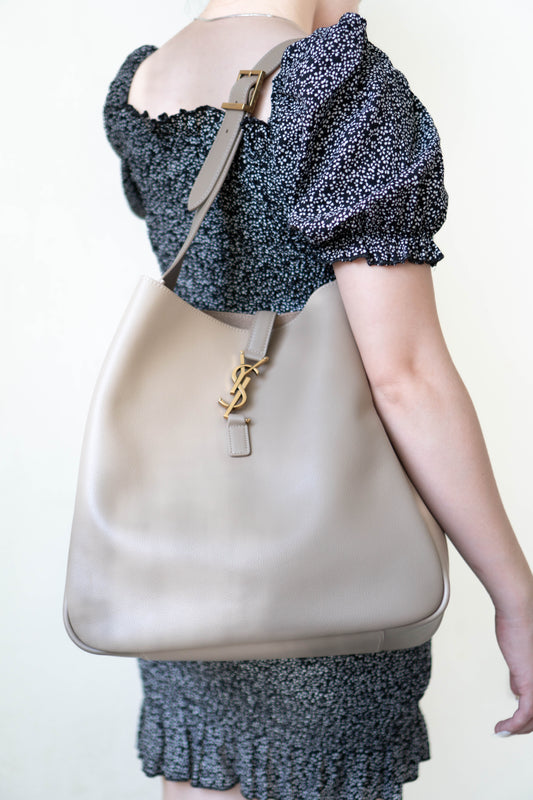 YSL Le 5 à 7 Supple Large