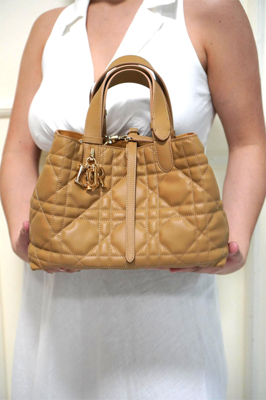Toujours Tote in Warm Caramel
