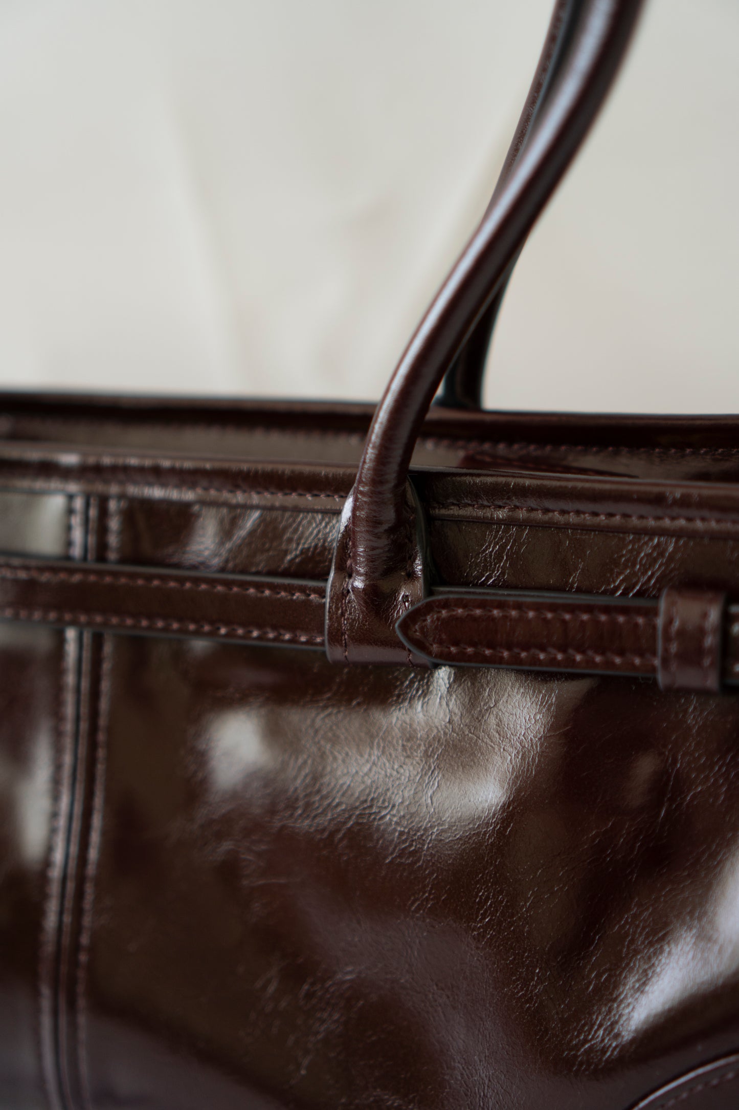Bonnie Medium – Dark Brown Glossy Calfskin