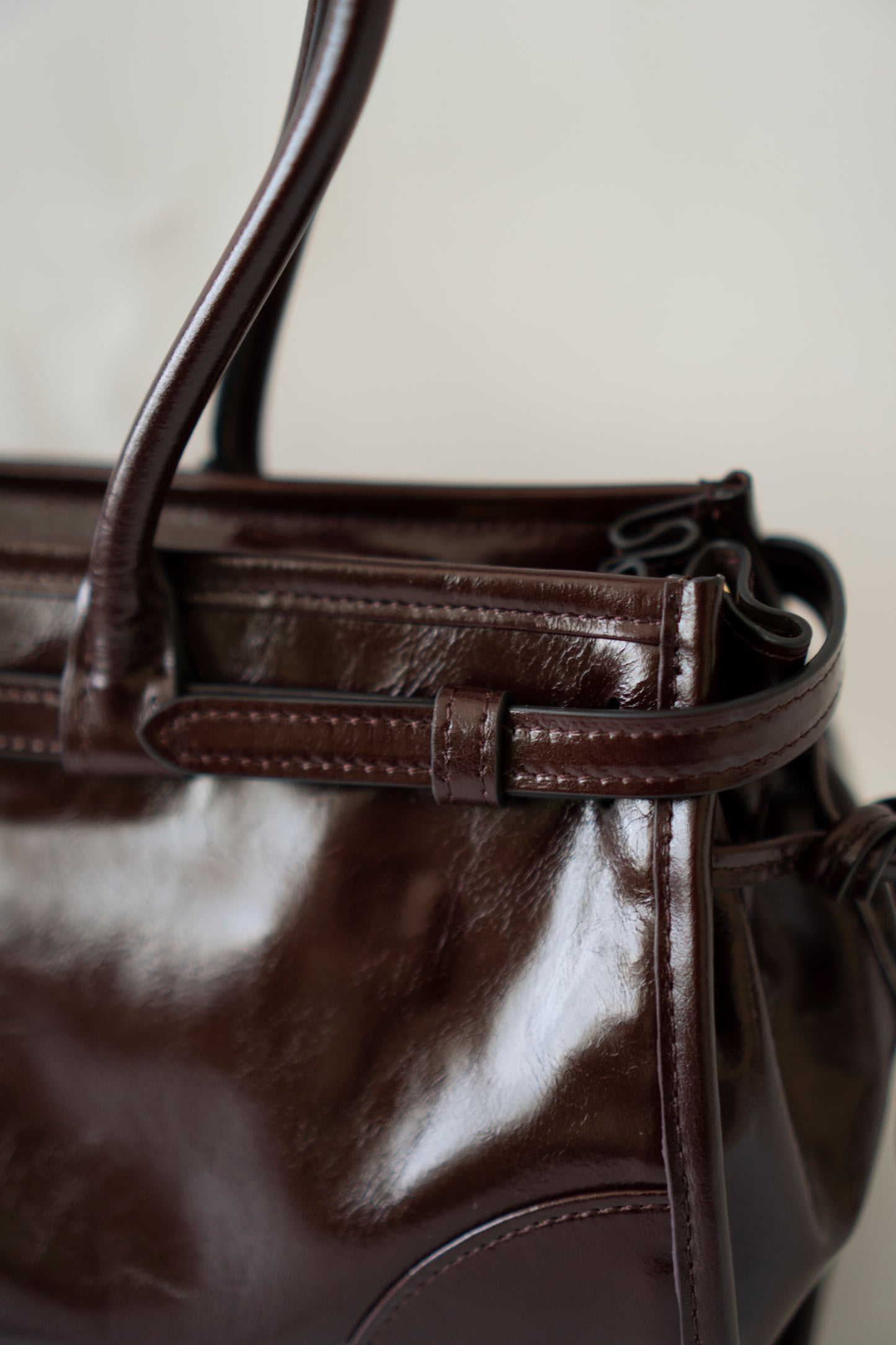 Bonnie Medium – Dark Brown Glossy Calfskin