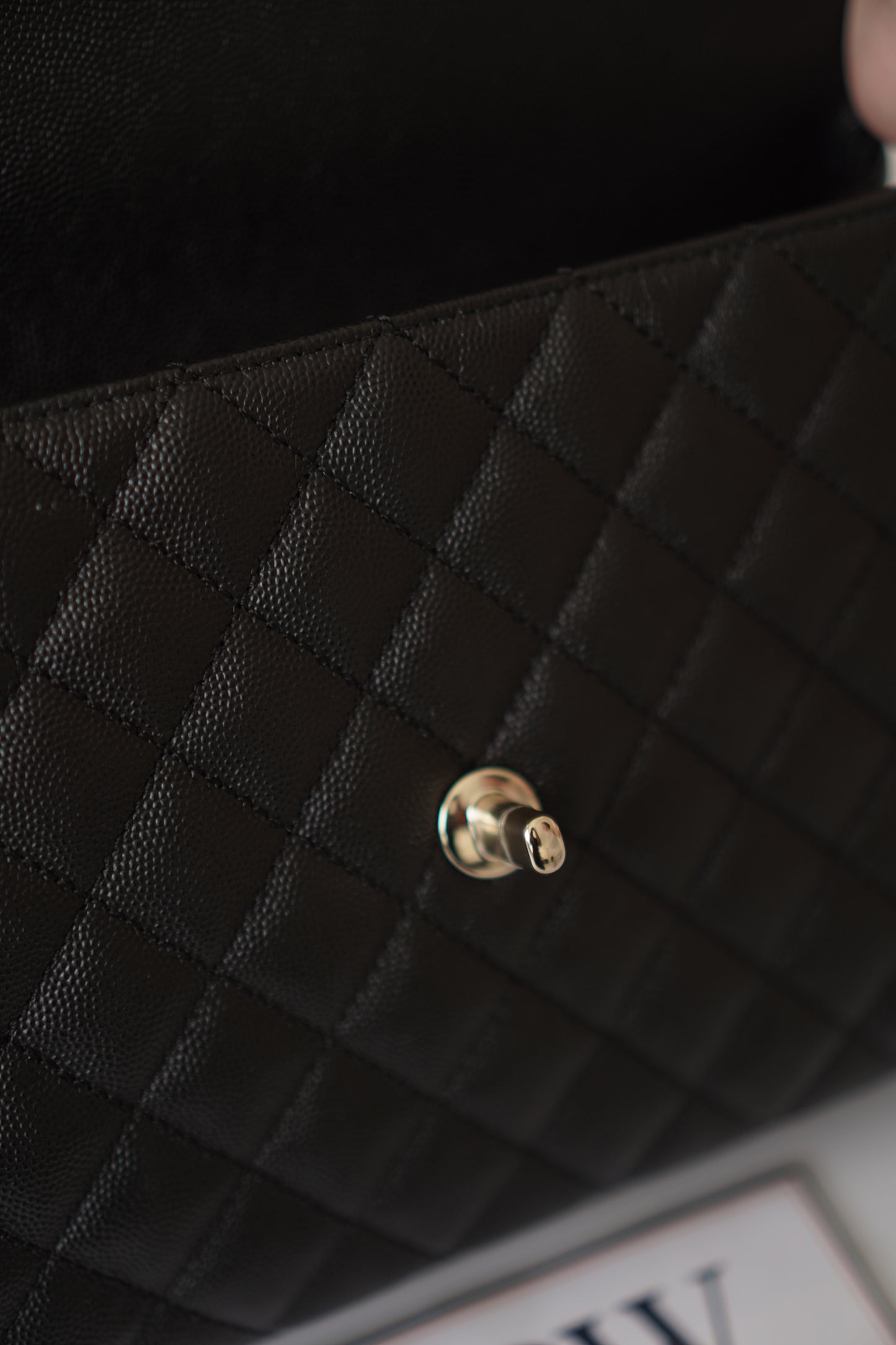 Coco Handle Medium – Black Caviar with Gold Hardware