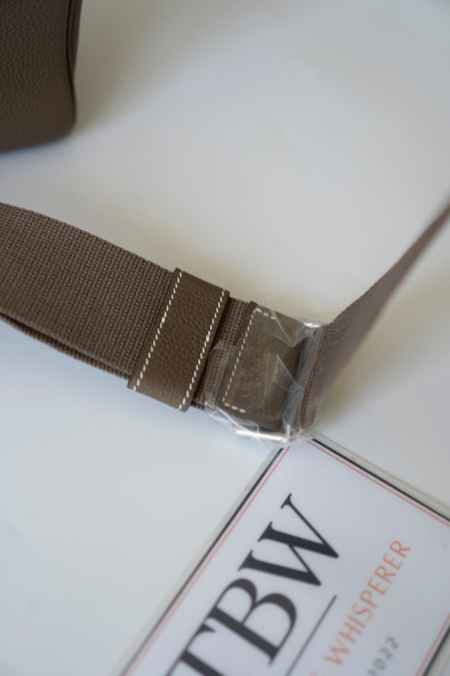 HAC à Dos PM – Étoupe Togo Leather in Palladium Hardware