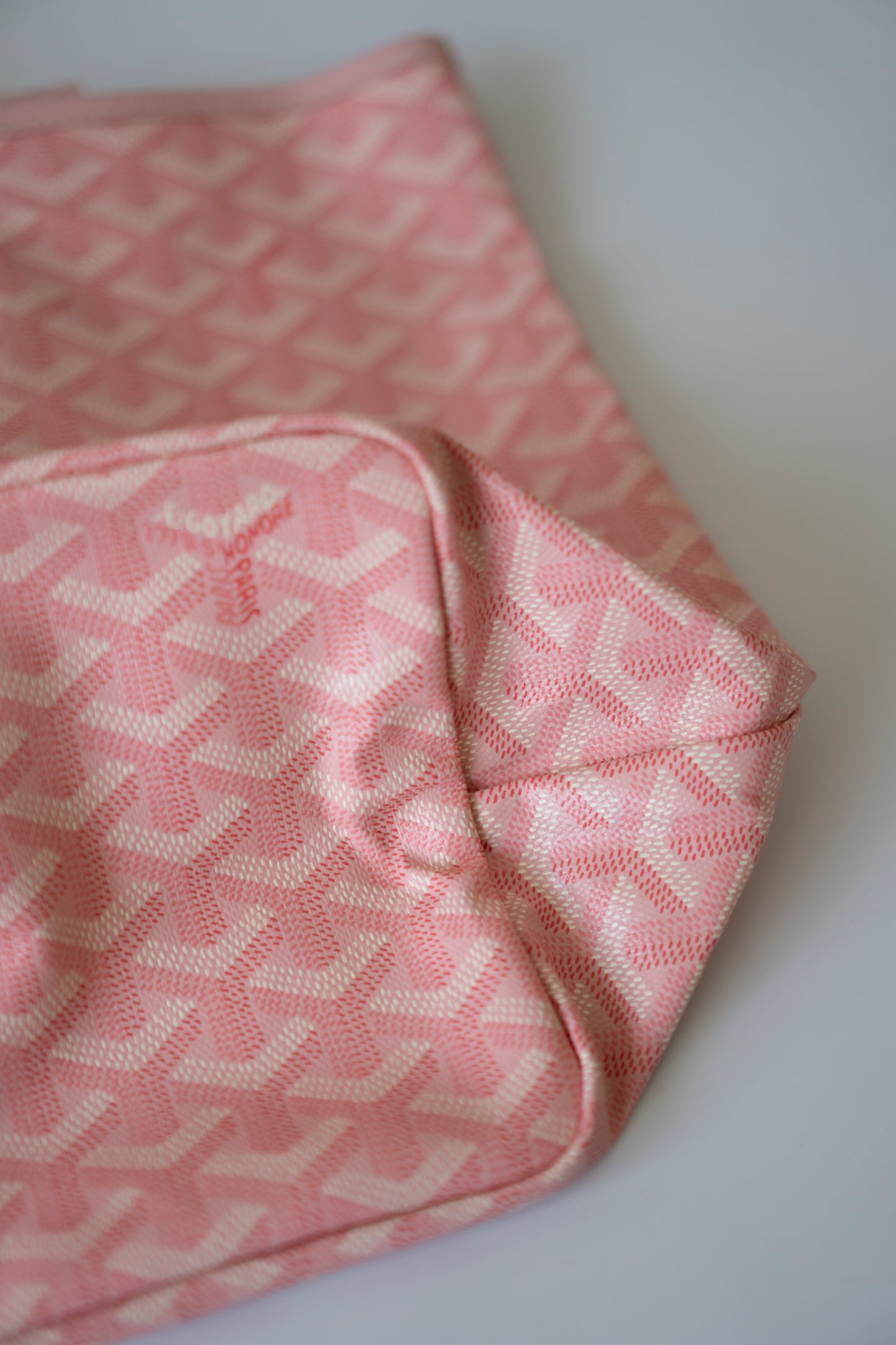 Saint Louis PM – Soft Pink (Limited Edition)