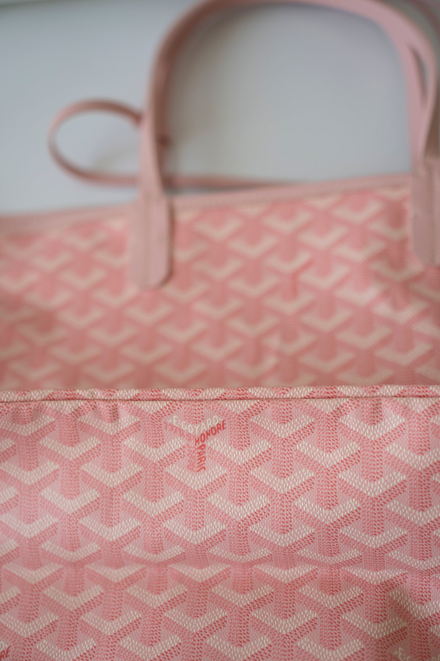 Saint Louis PM – Soft Pink (Limited Edition)