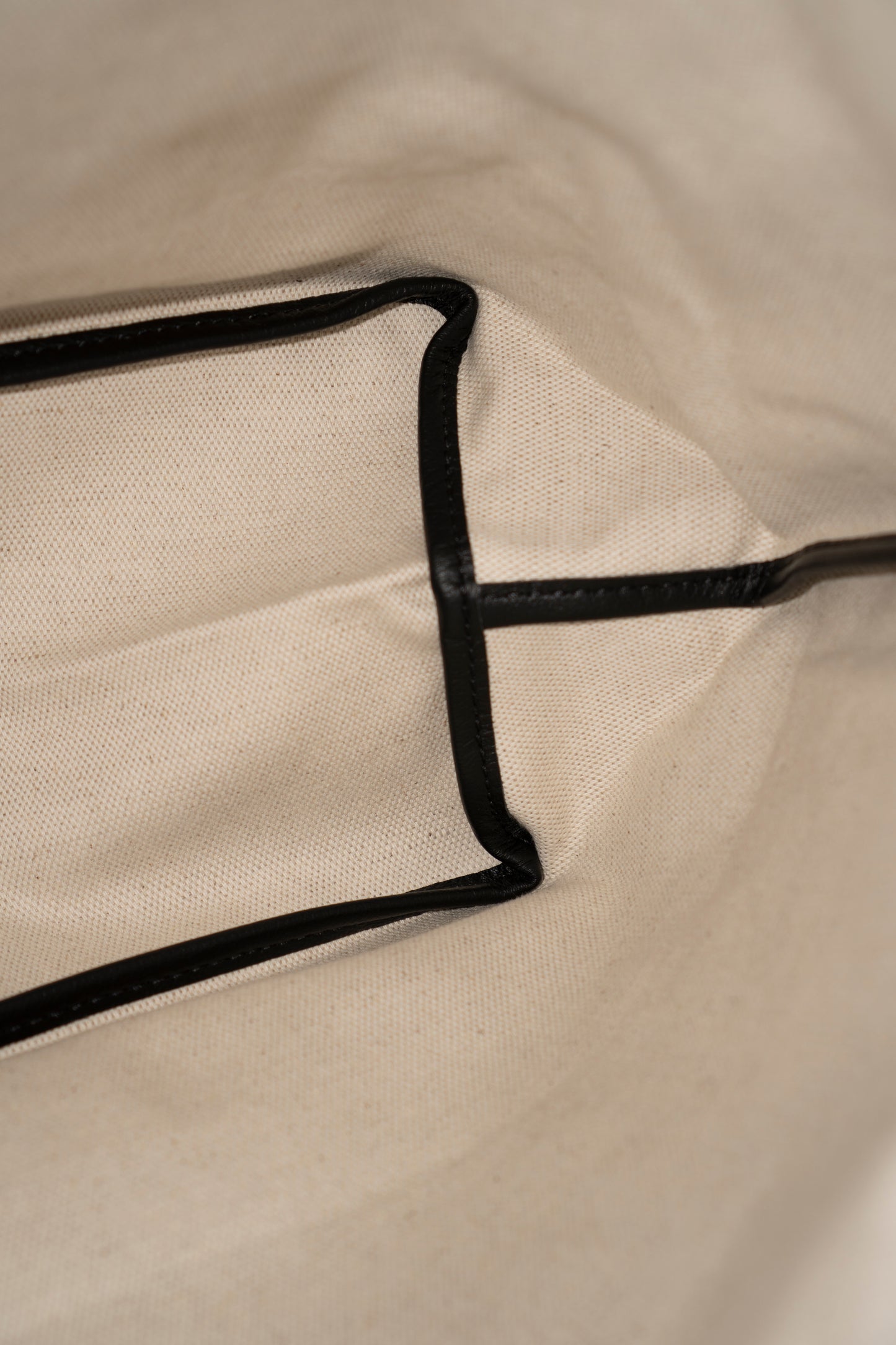 Bohème PM – Black Goyrdine Canvas