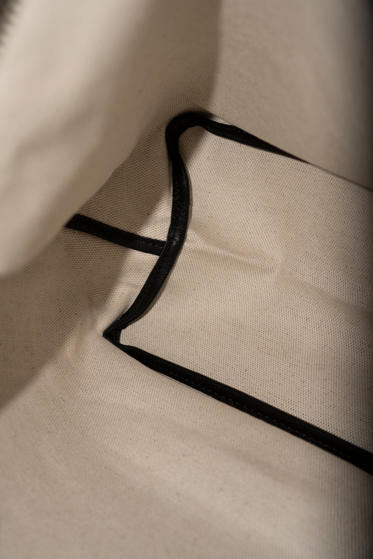 Bohème PM – Black Goyrdine Canvas