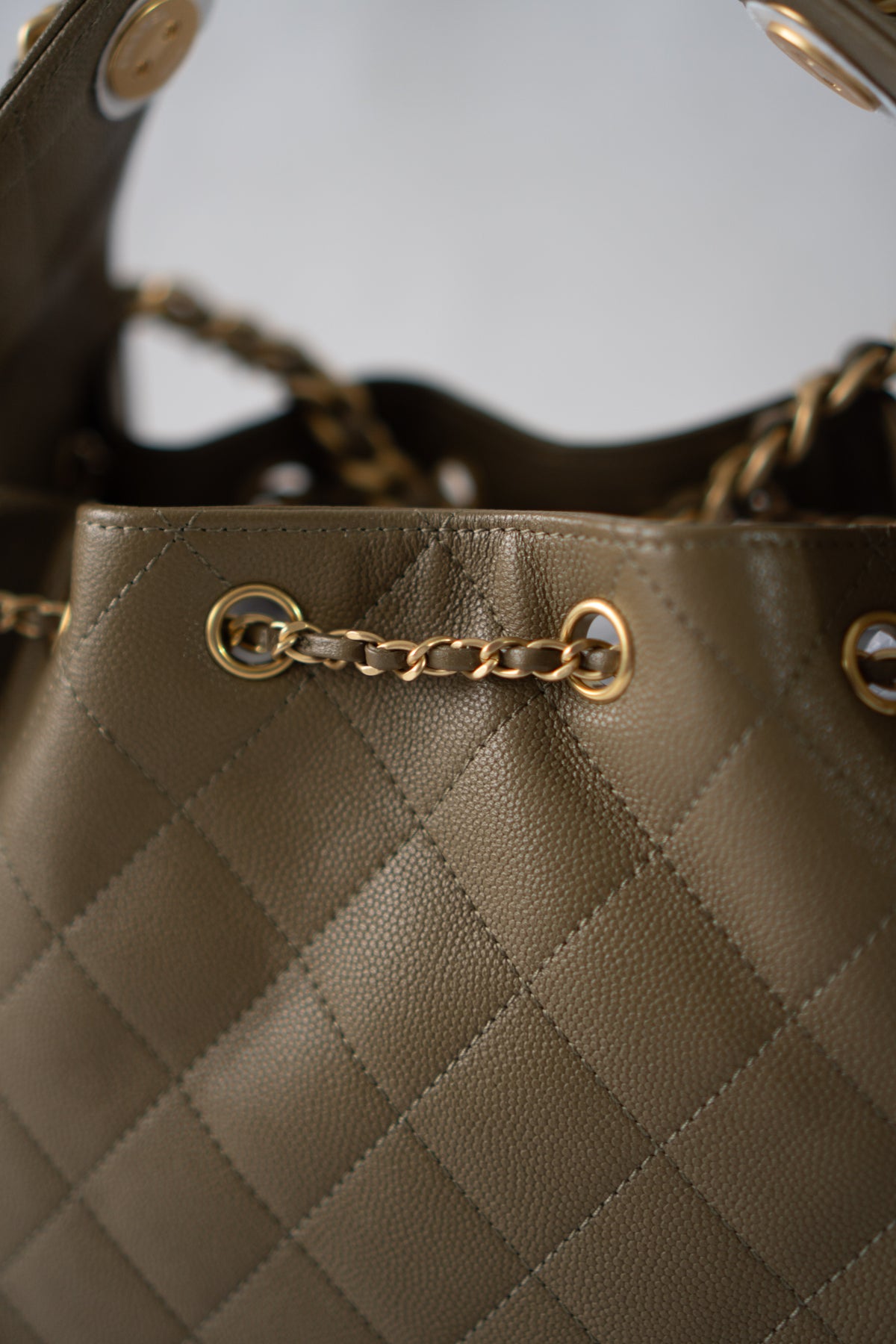 C25 Small Caviar – Khaki Green with Gold Hardware
