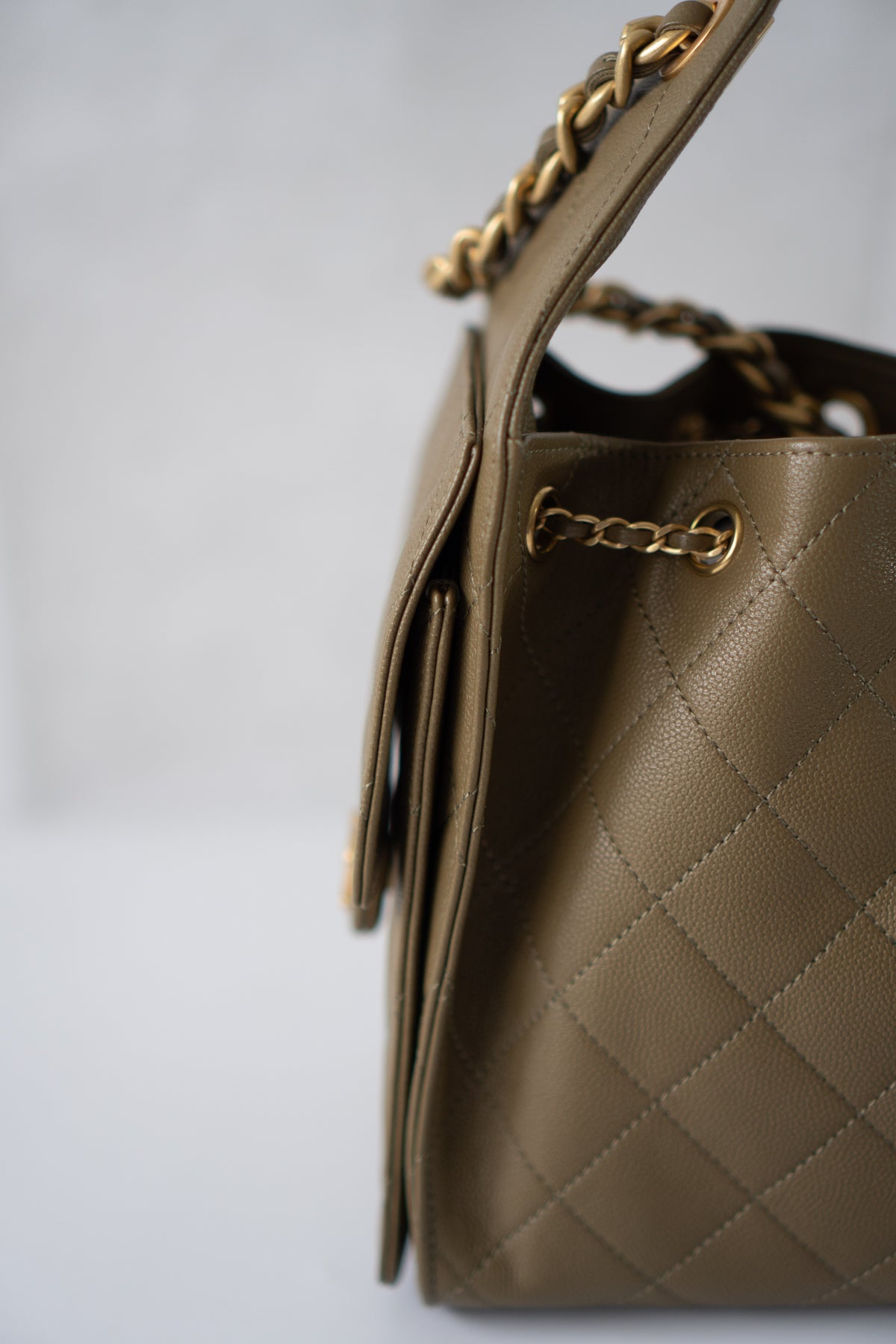 C25 Small Caviar – Khaki Green with Gold Hardware