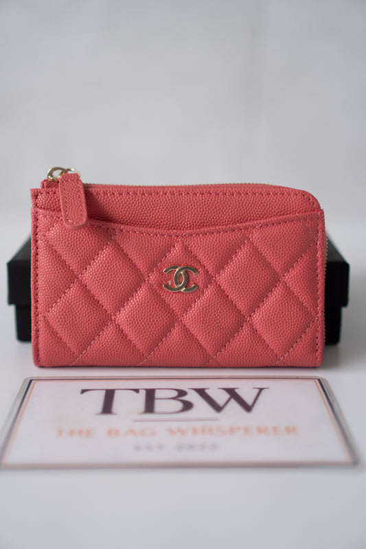 Classic Zipped Card Holder Caviar – Coral Pink
