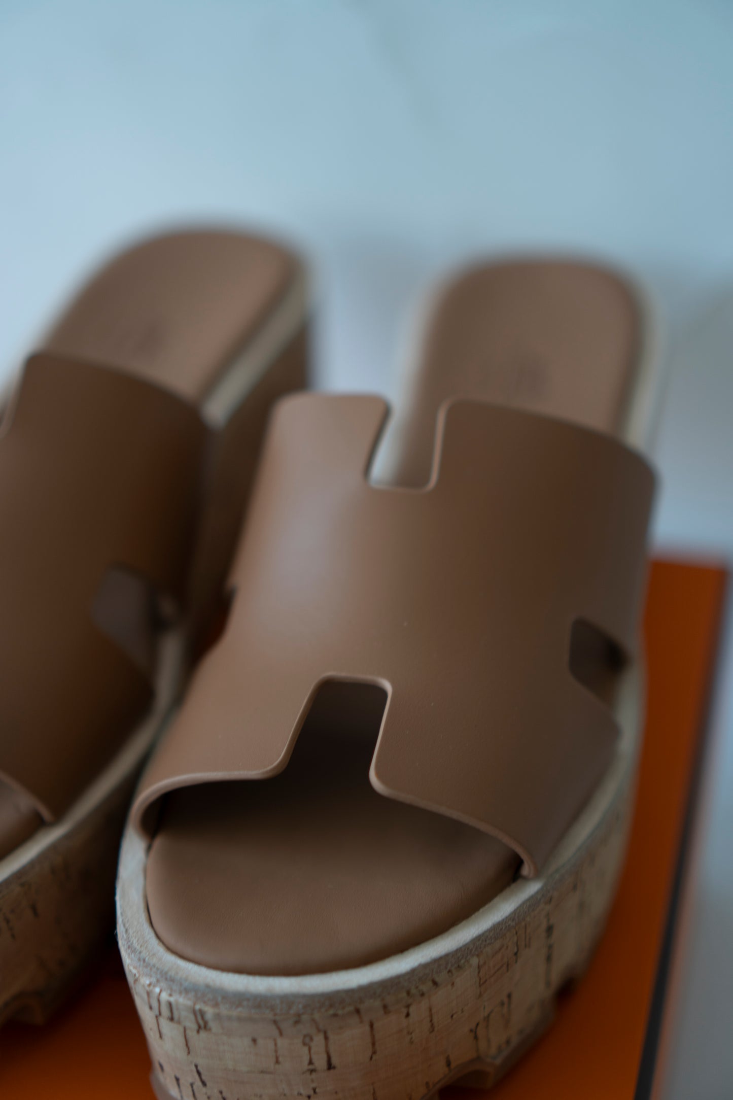 Eze 30 Sandals – Naturel / Gold