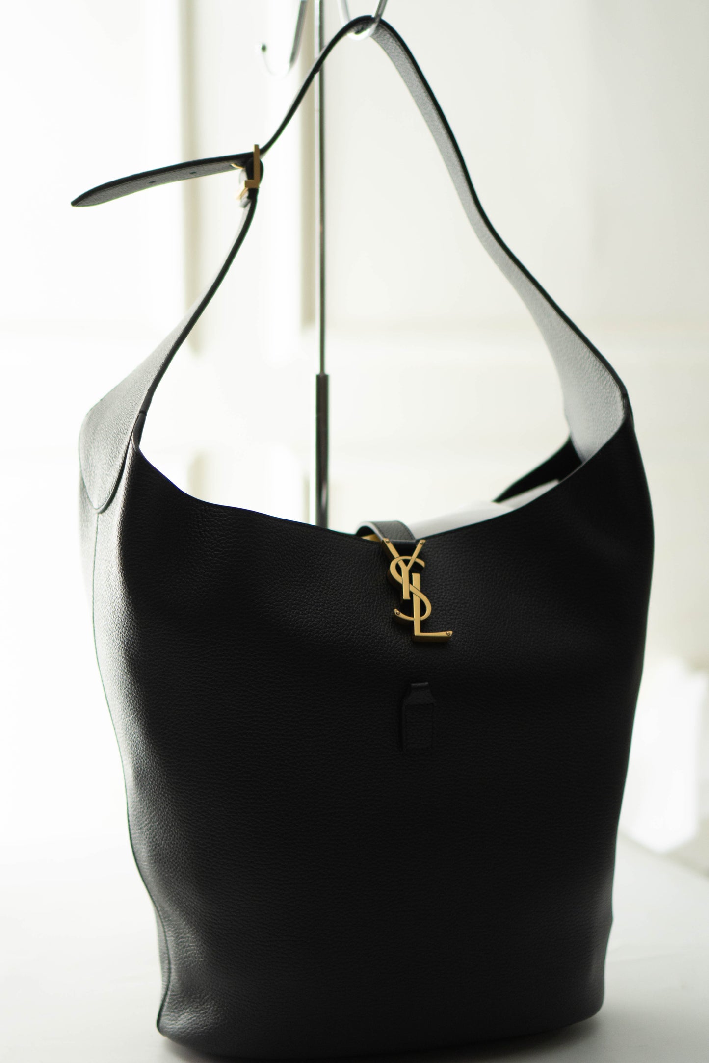 YSL Le 5 à 7 Supple Hobo Bag
