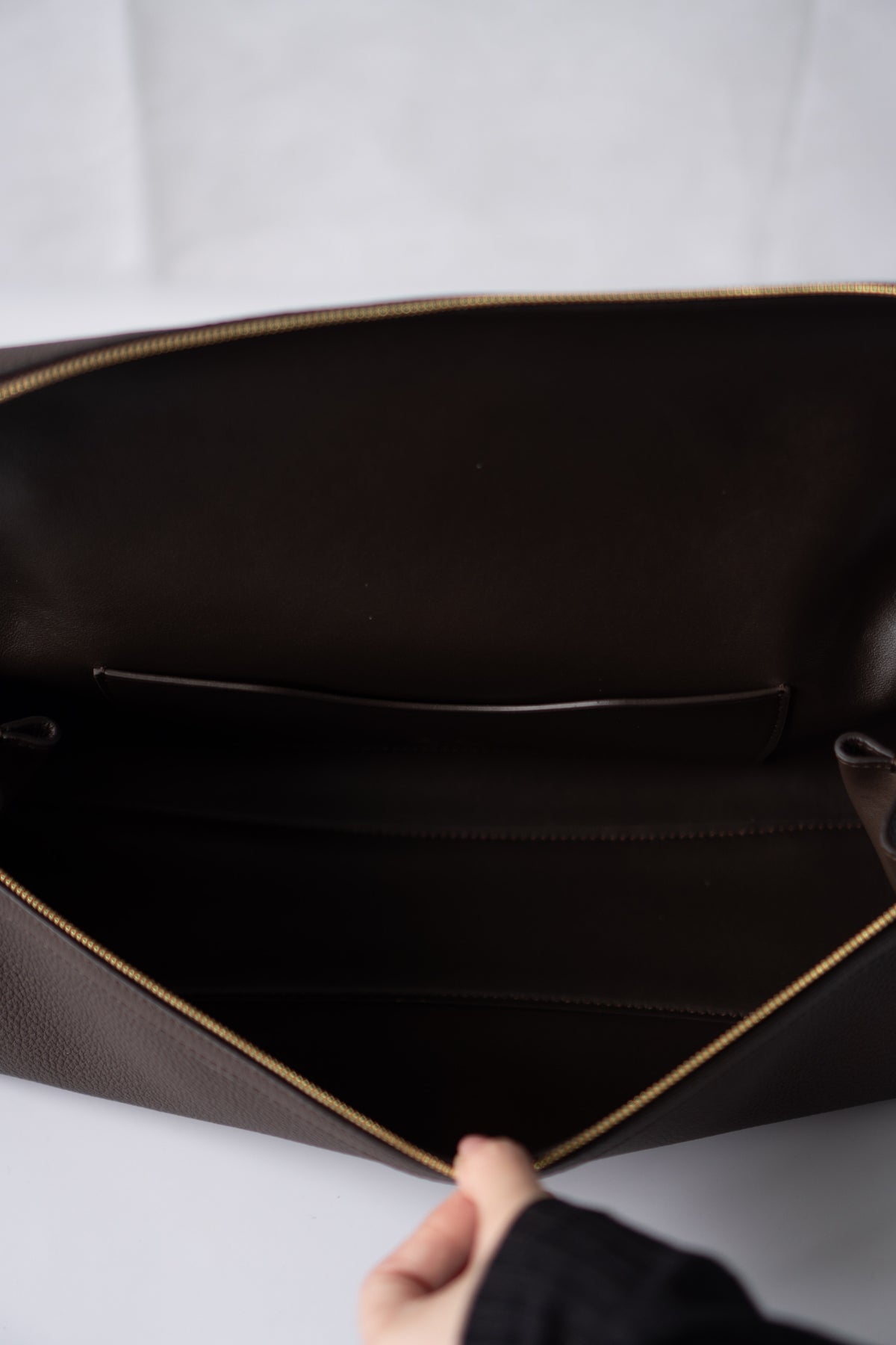 Extra Pocket L33 Top Handle Bag – Dark Brown