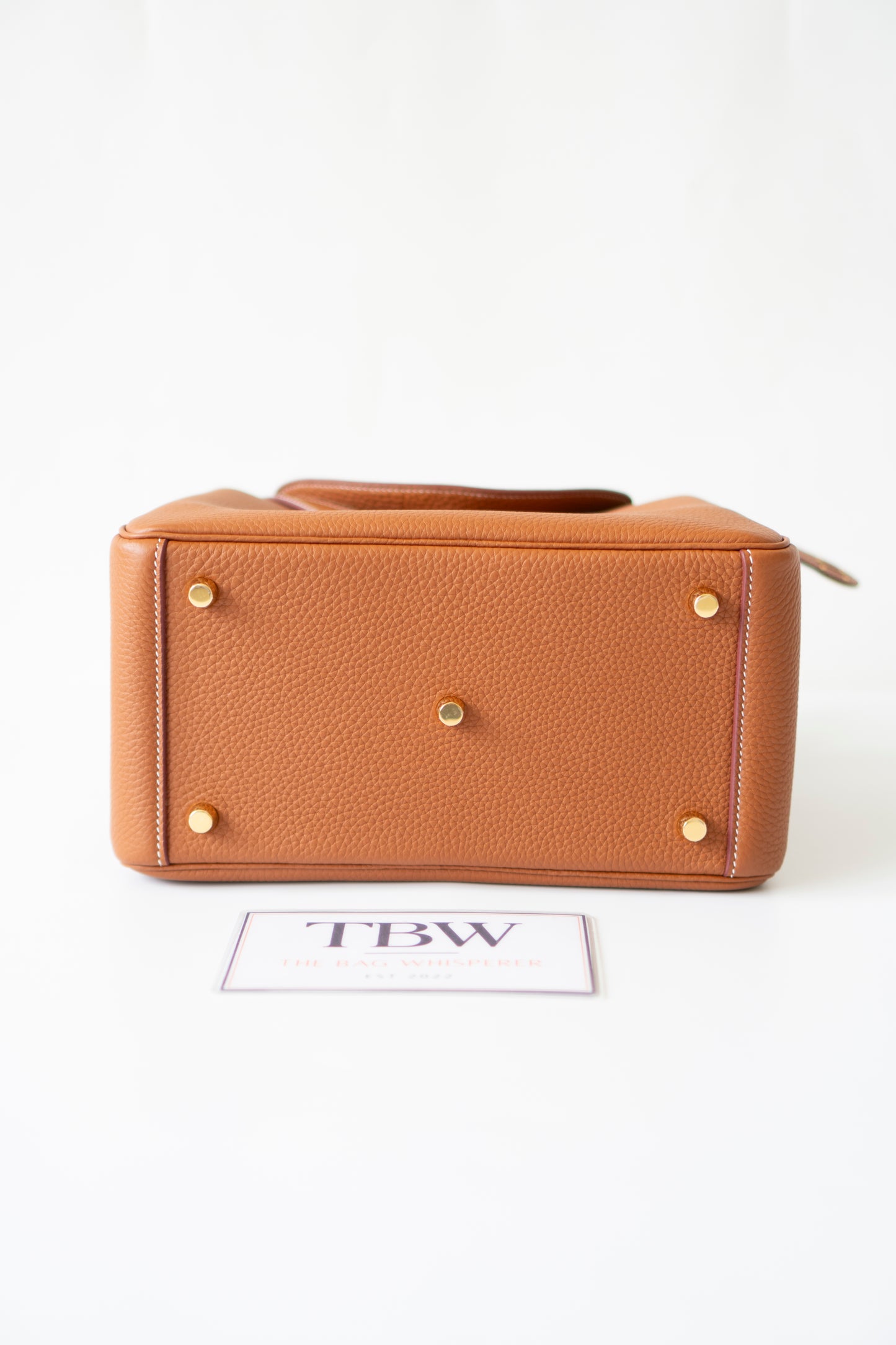 Lind 26 – Gold Clemence Leather with Gold Hardware