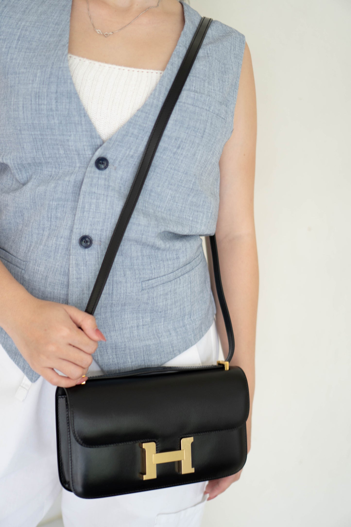 Constance Elan – Noir Box Leather with Gold Hardware