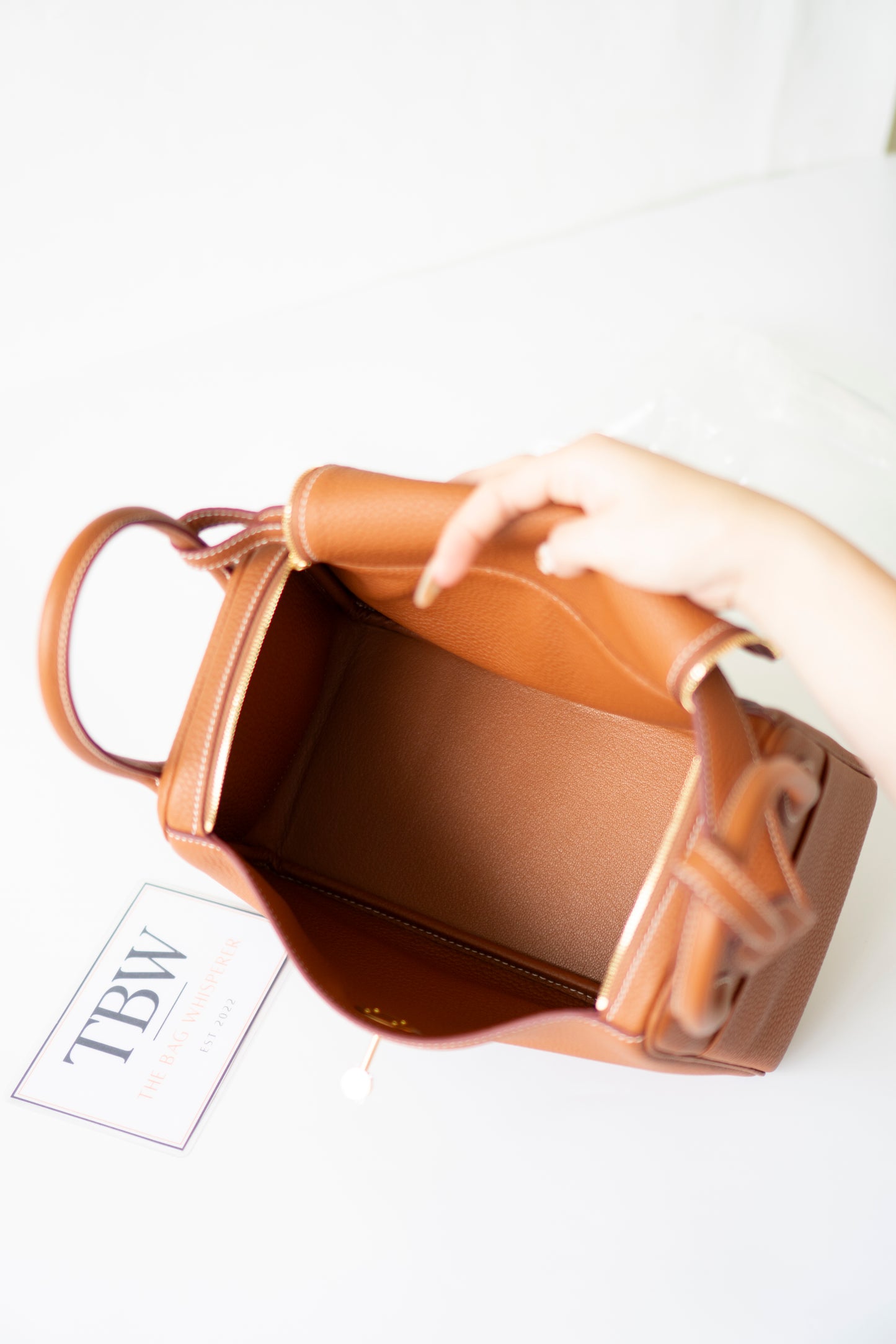 Lind 26 – Gold Clemence Leather with Gold Hardware