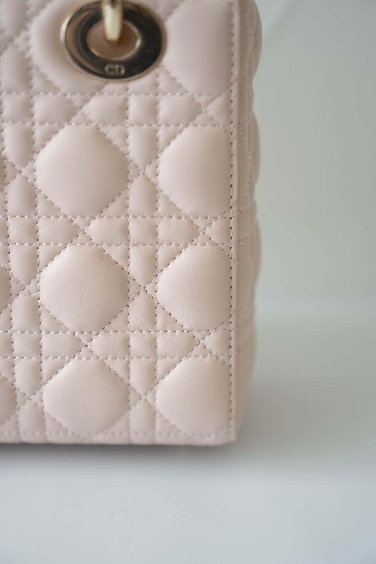 Lady D Small Cannage – Powder Pink Lambskin