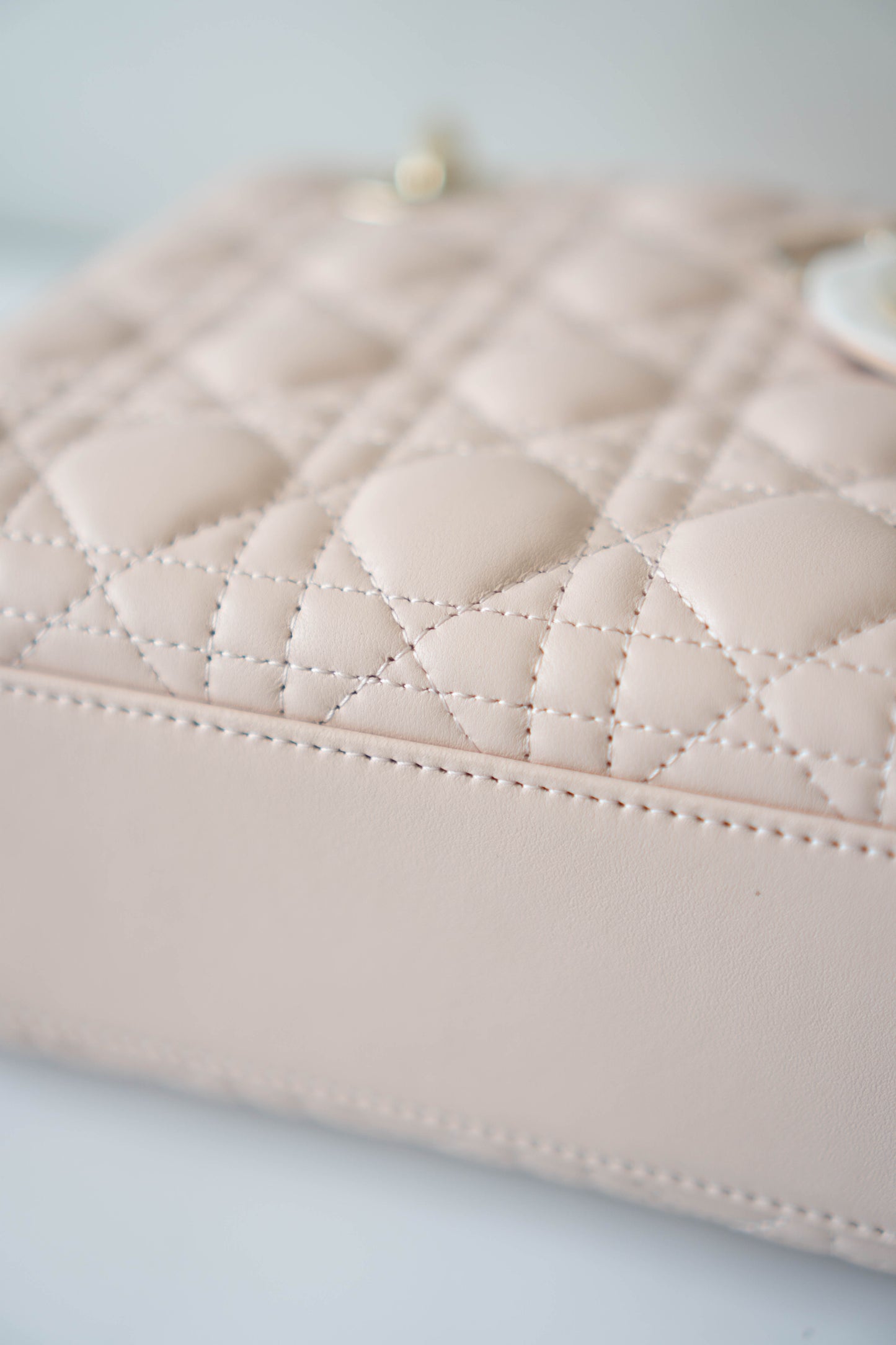 Lady D Small Cannage – Powder Pink Lambskin