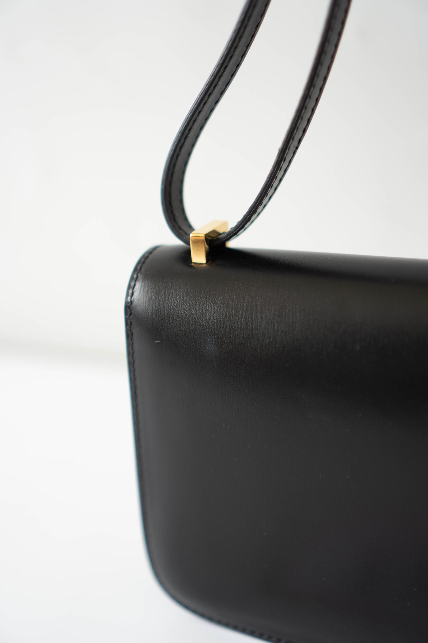 Constance Elan – Noir Box Leather with Gold Hardware