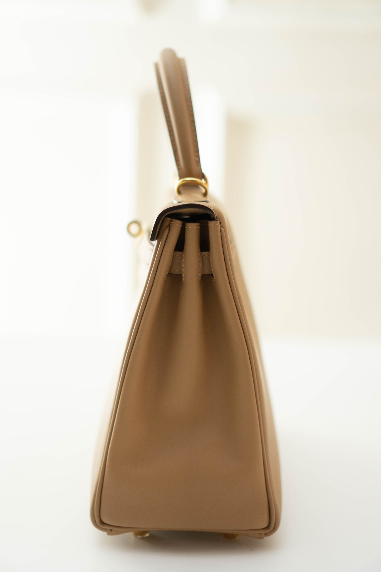 KL 25 in Chai Swift Leather Gold Hardware