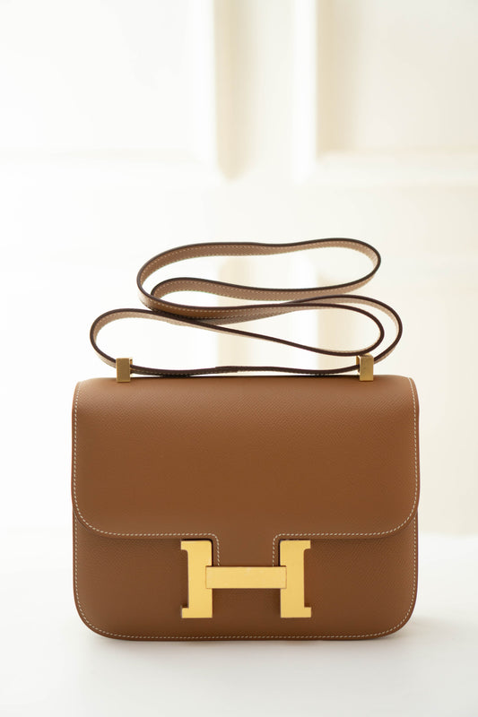 Constanc 24 in Gold on Gold