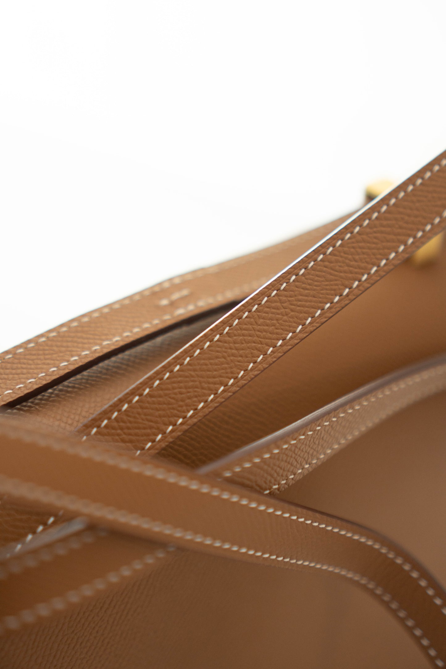 Constanc 24 in Gold on Gold