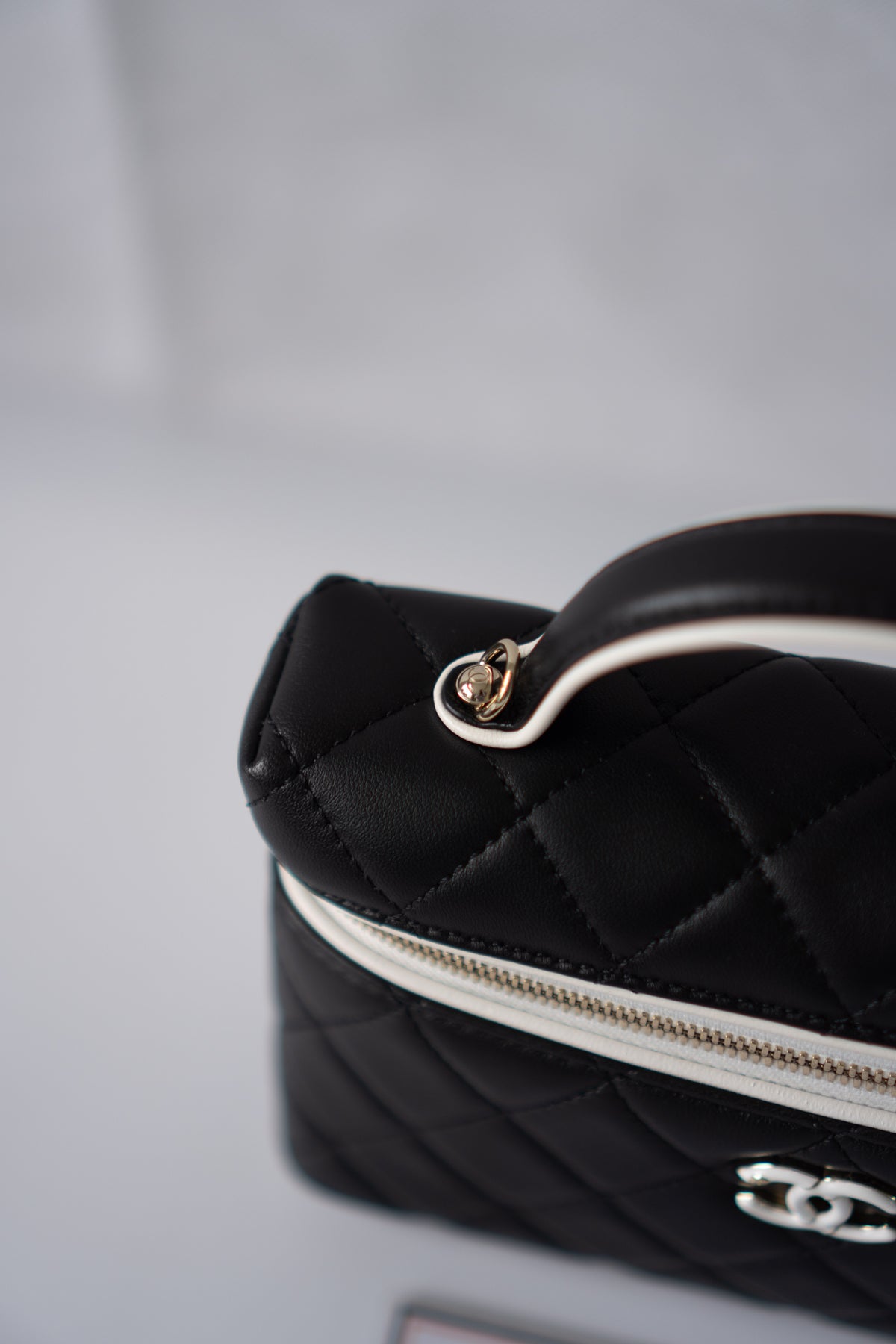 Small Vanity Chain Case – Black Quilted Lambskin with White Piping