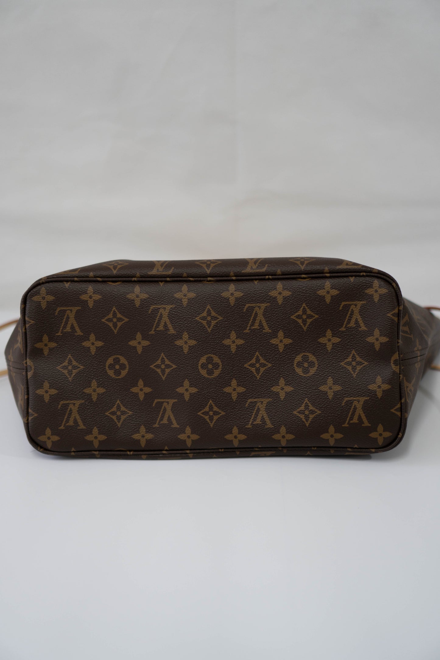 Neverfull MM – Monogram Canvas