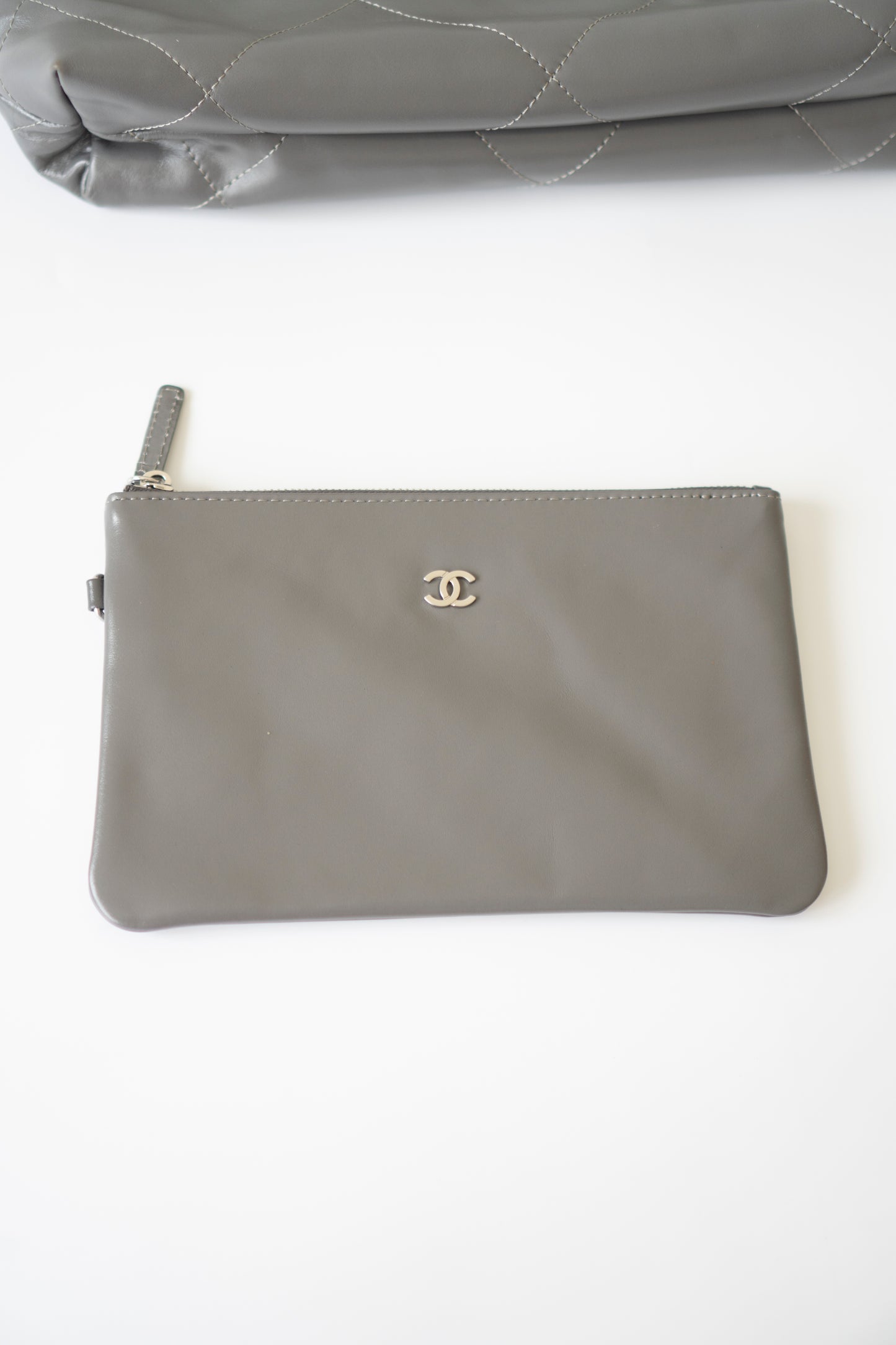 C22 Hobo Bag Small – Shiny Calfskin in Gray with Ruthenium Hardware