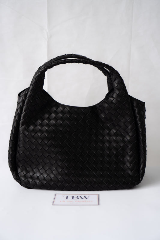 Hop Bag – Black Intrecciato Leather