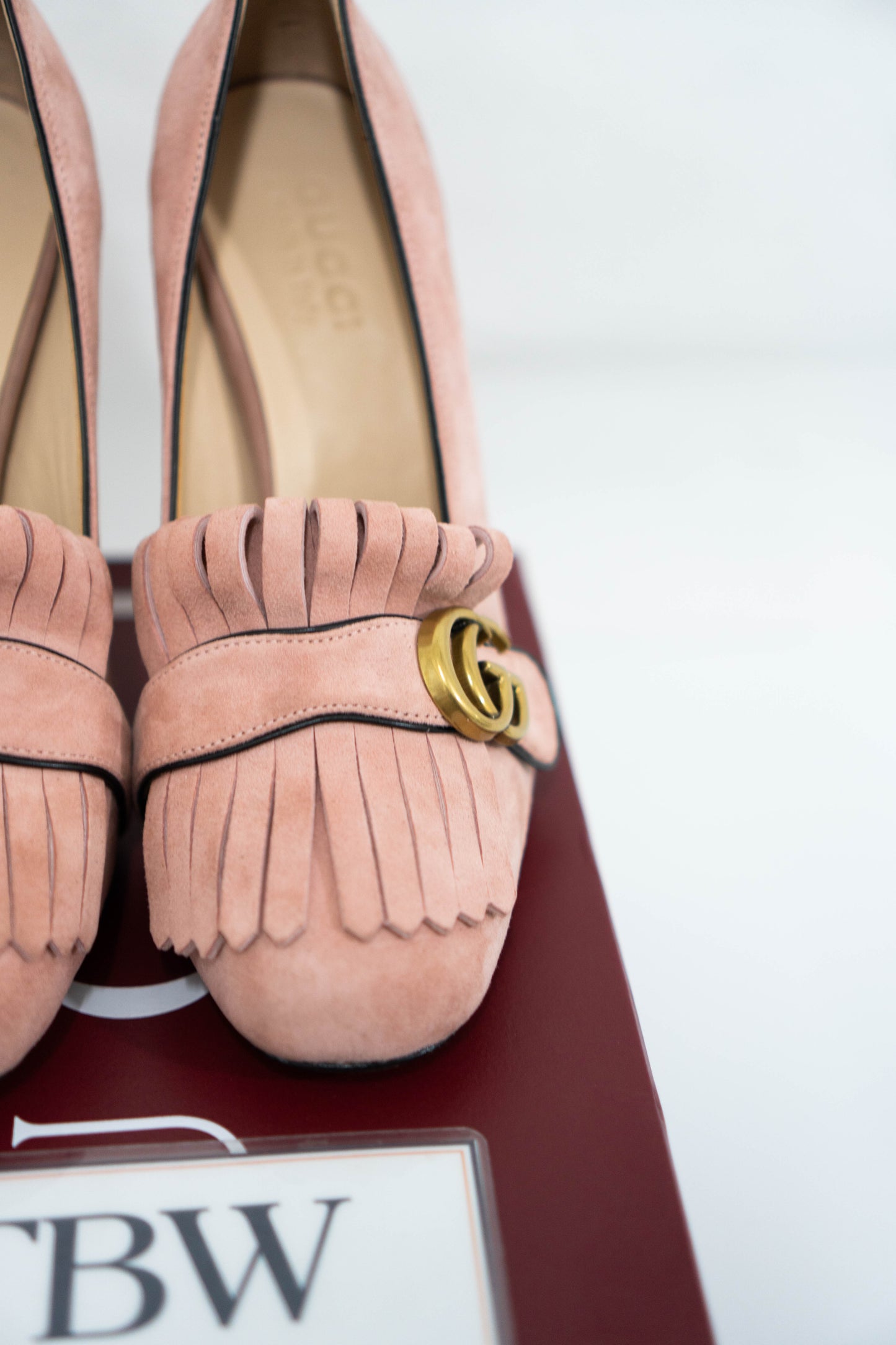 Marmont High-Heel Fringe Pumps – Peony Pink Suede