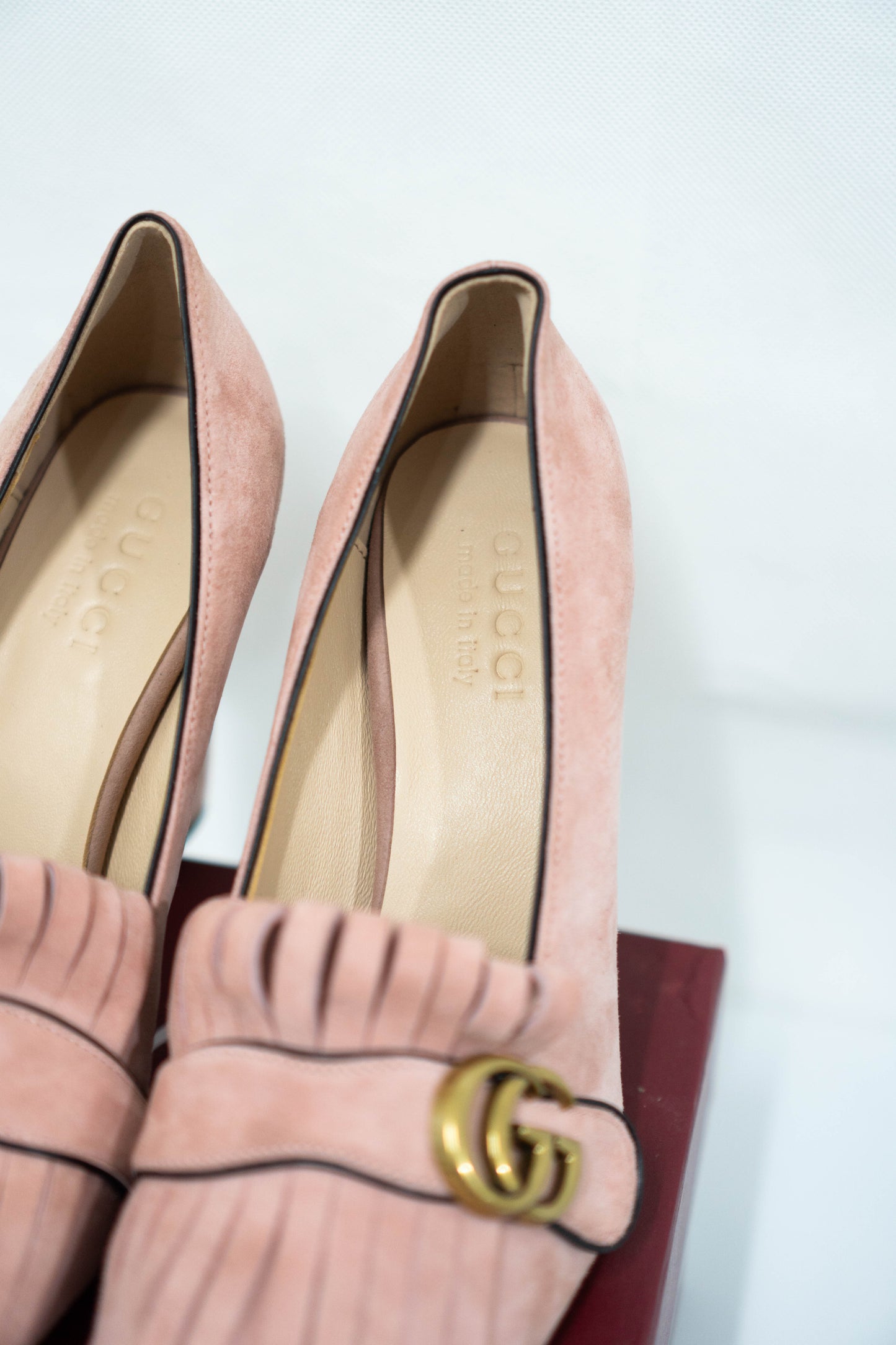 Marmont High-Heel Fringe Pumps – Peony Pink Suede
