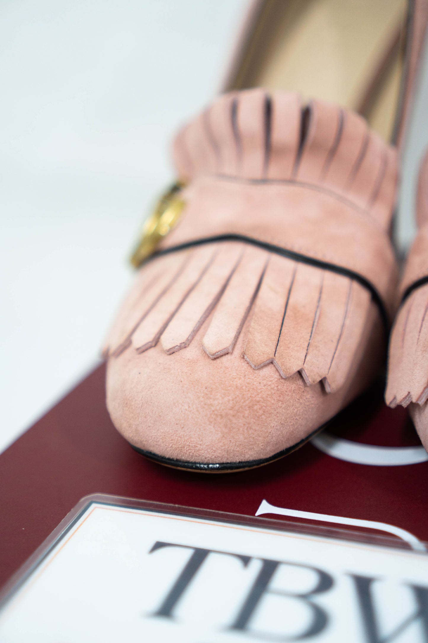 Marmont High-Heel Fringe Pumps – Peony Pink Suede