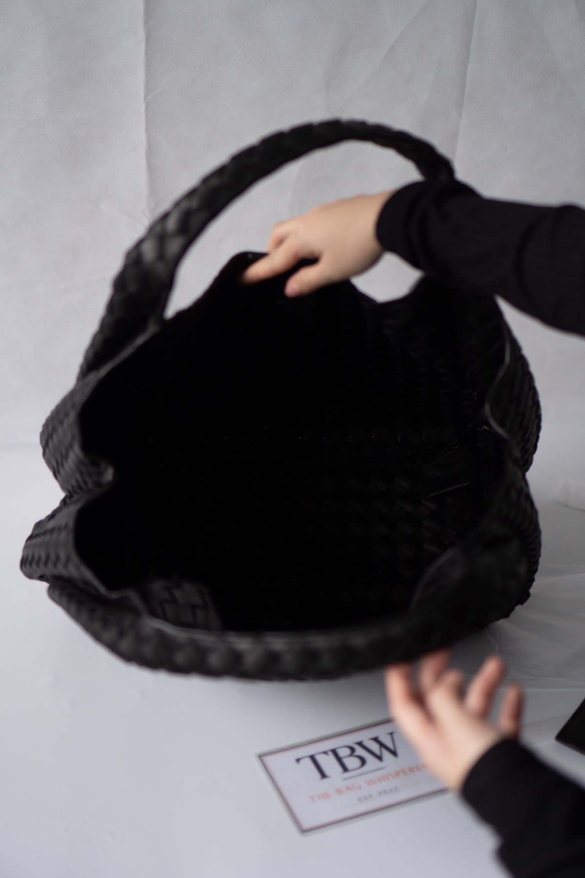 Hop Bag – Black Intrecciato Leather