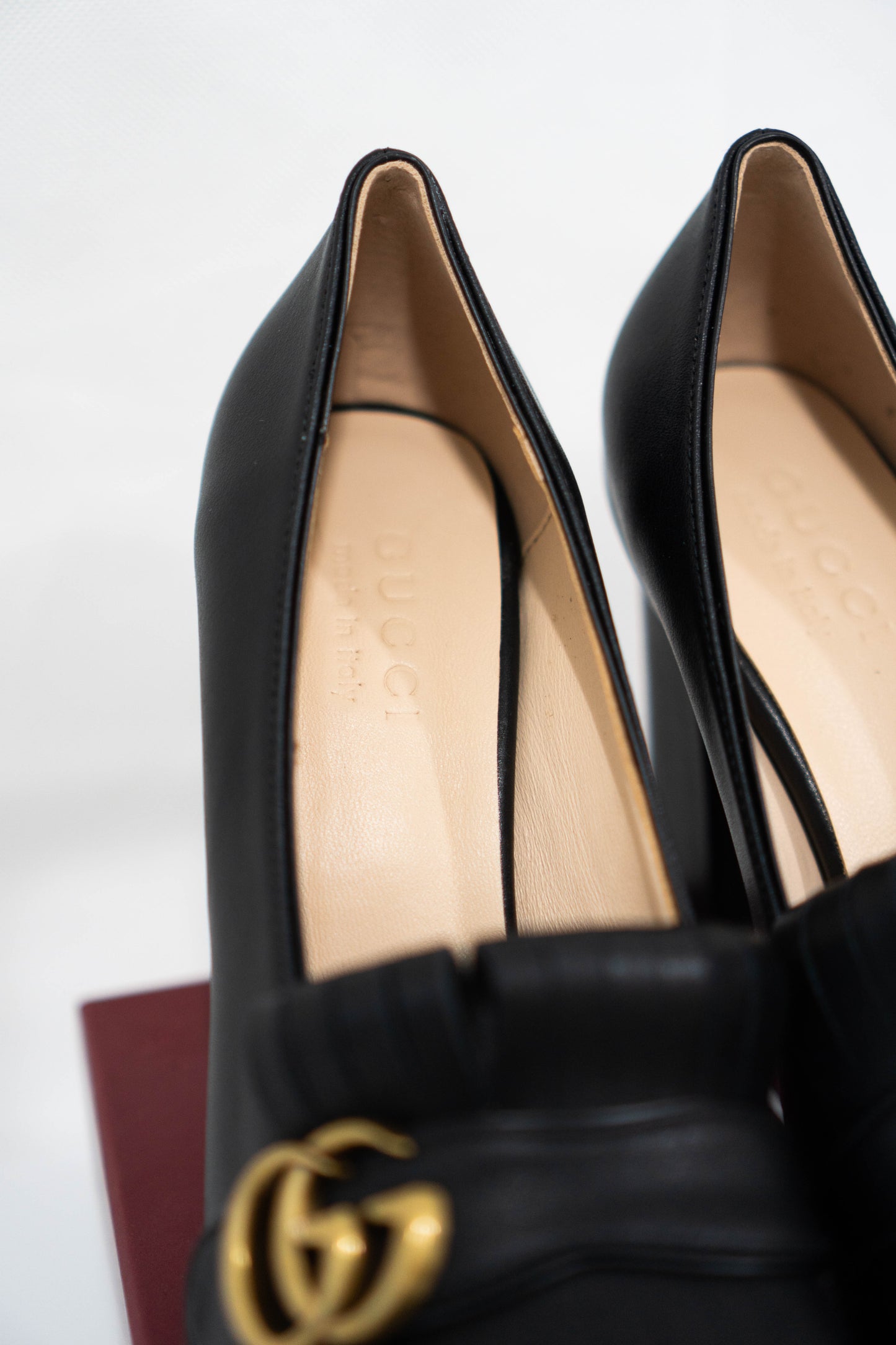 Marmont High-Heel Fringe Pumps – Black