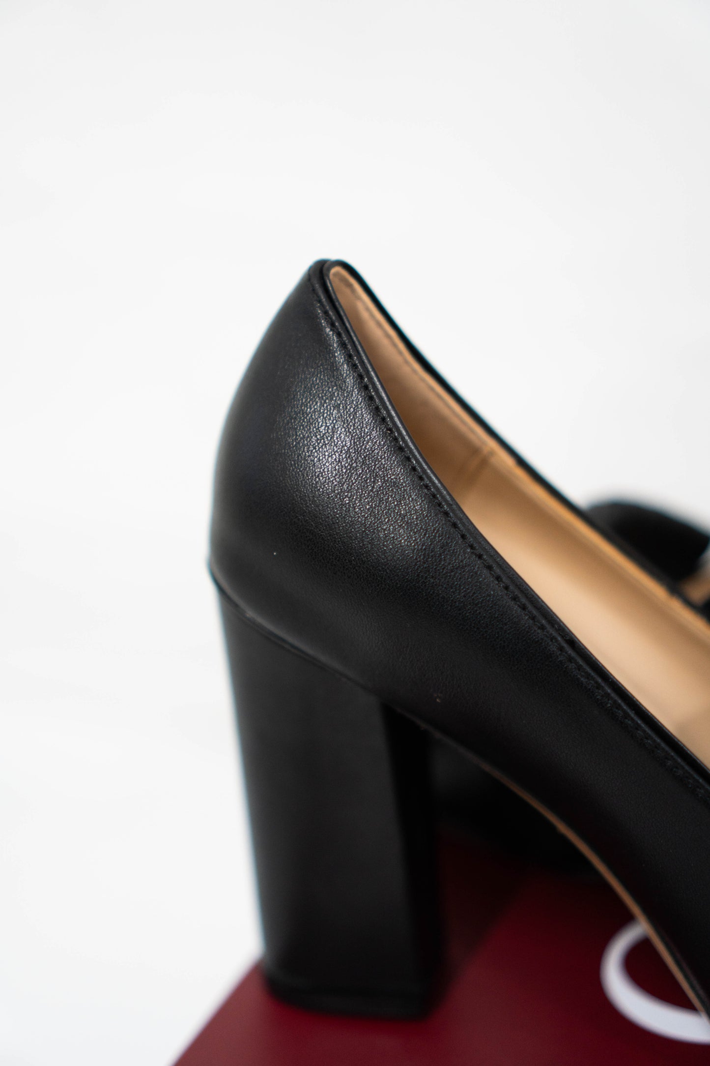 Marmont High-Heel Fringe Pumps – Black
