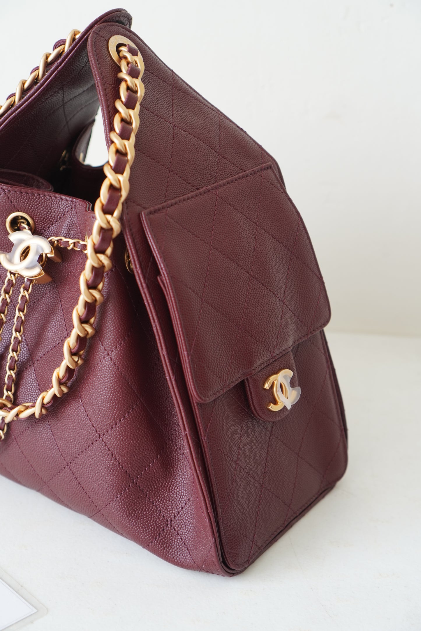 C 25 Small Drawstring Bag Burgundy Caviar leather