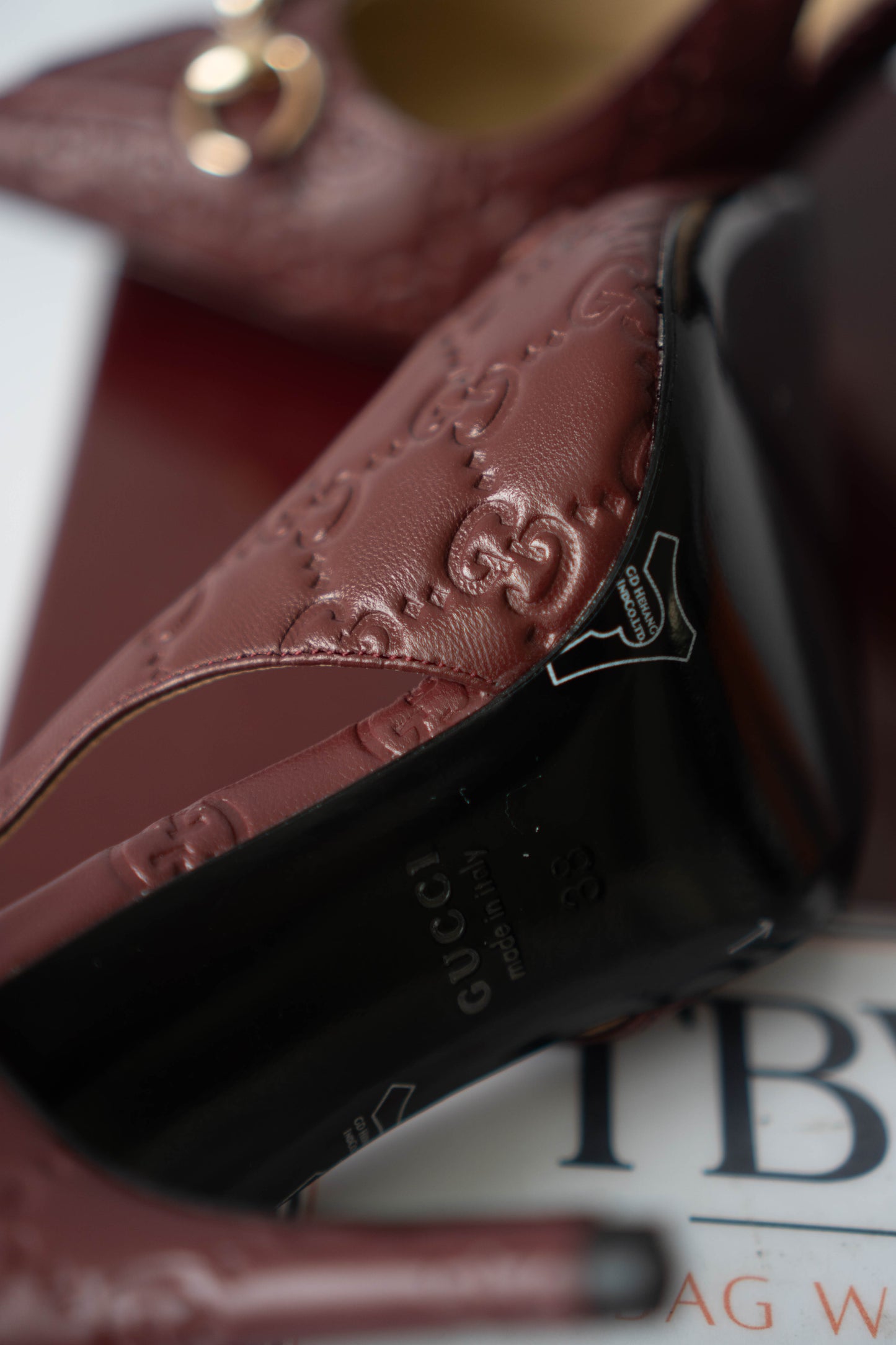 Slingback Pumps – Rosso Ancora GG Embossed Leather