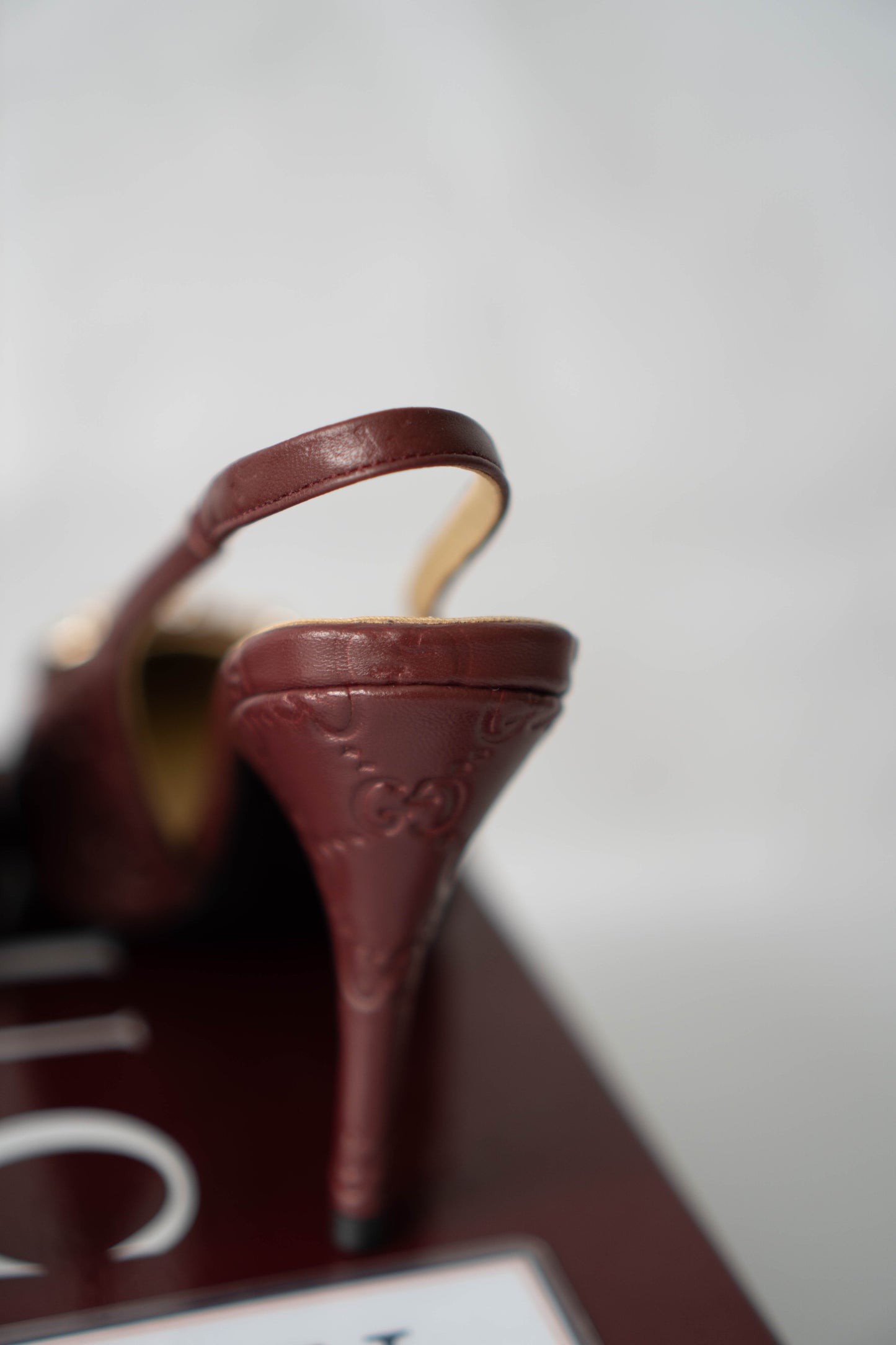 Slingback Pumps – Rosso Ancora GG Embossed Leather