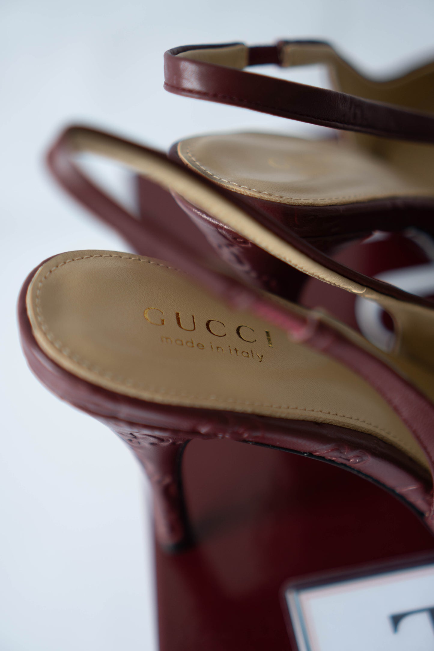 Slingback Pumps – Rosso Ancora GG Embossed Leather