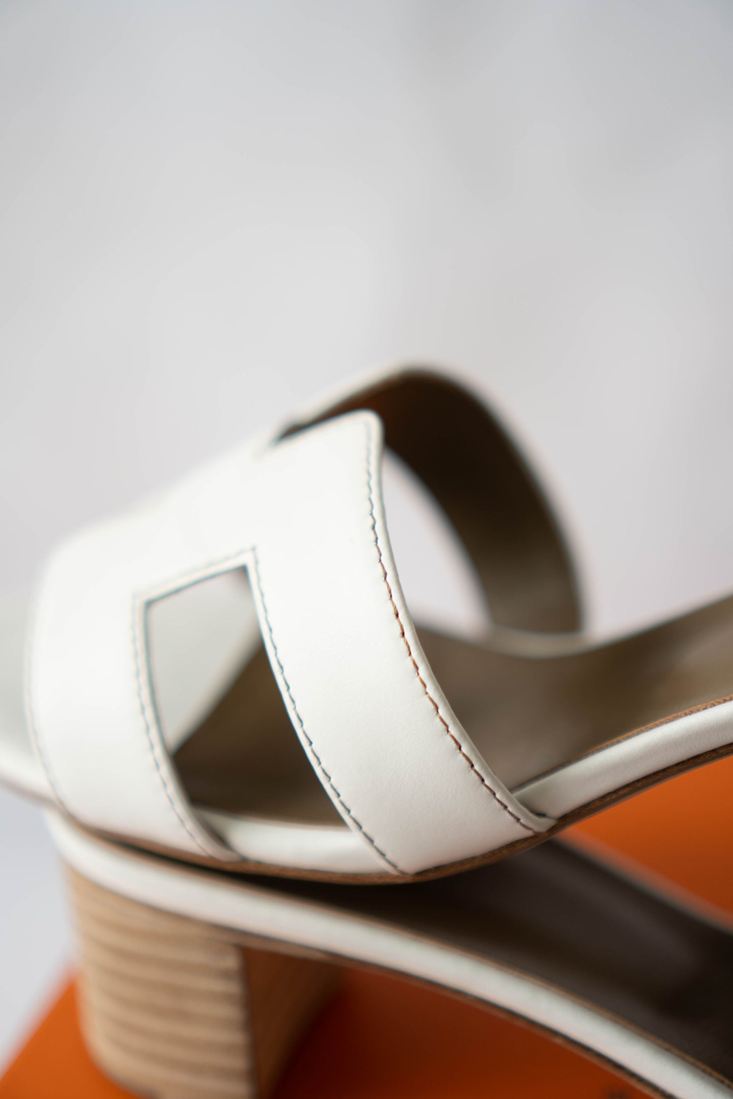 Oasis Sandals – White Smooth Leather