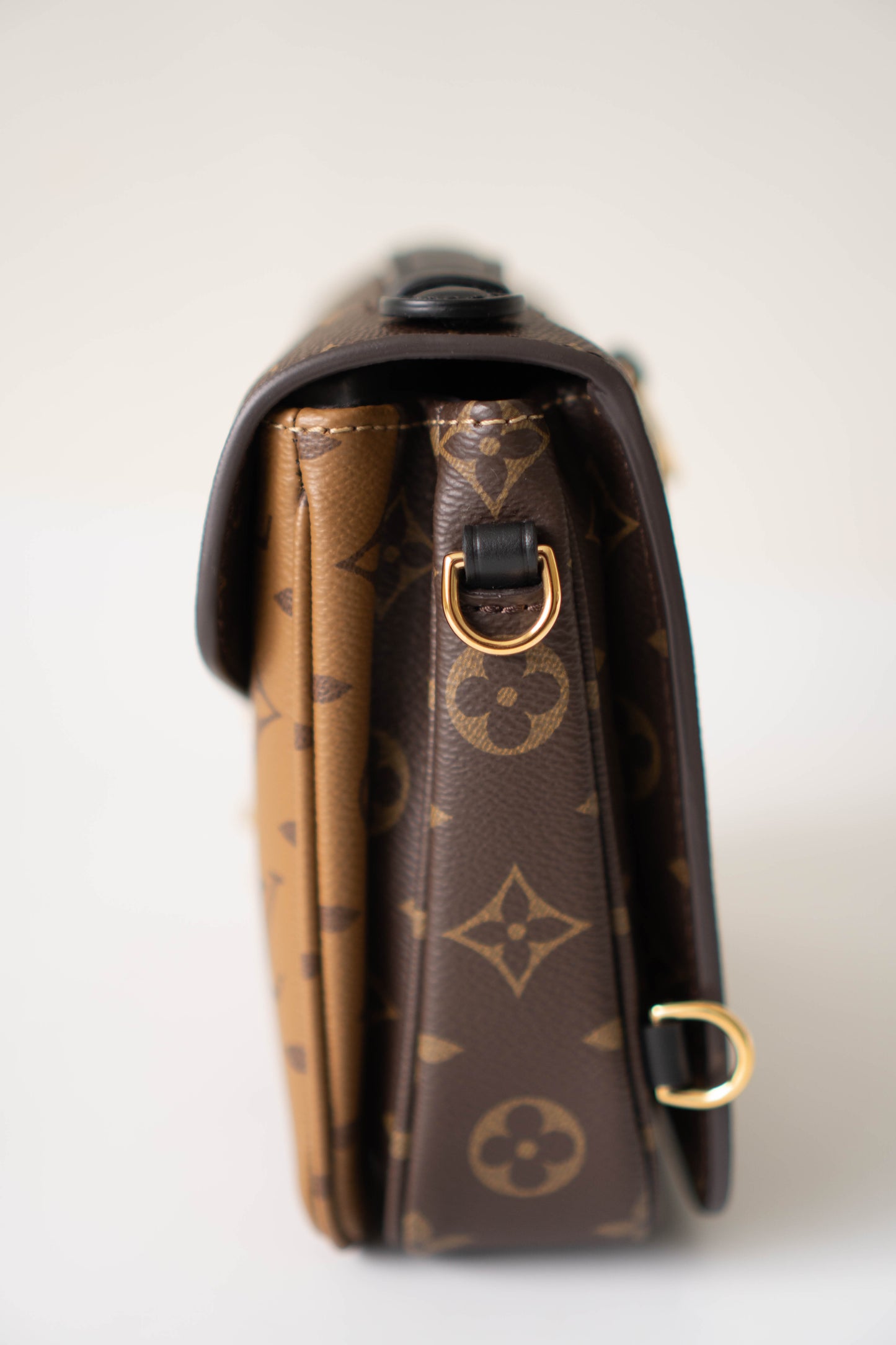 Pochette Metis MM in Monogram and Reverse Monogram with Gold Hardware