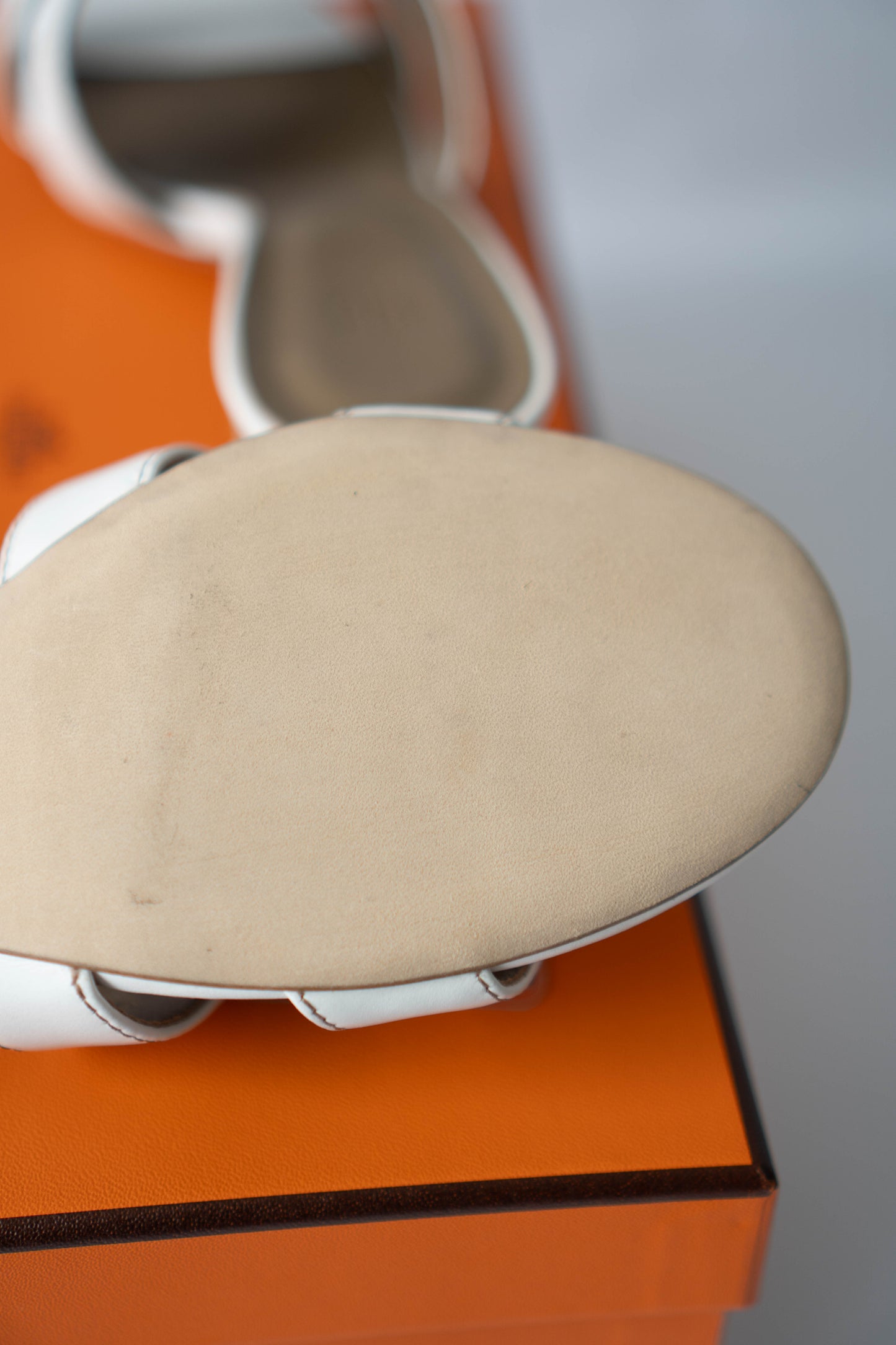 Oasis Sandals – White Smooth Leather